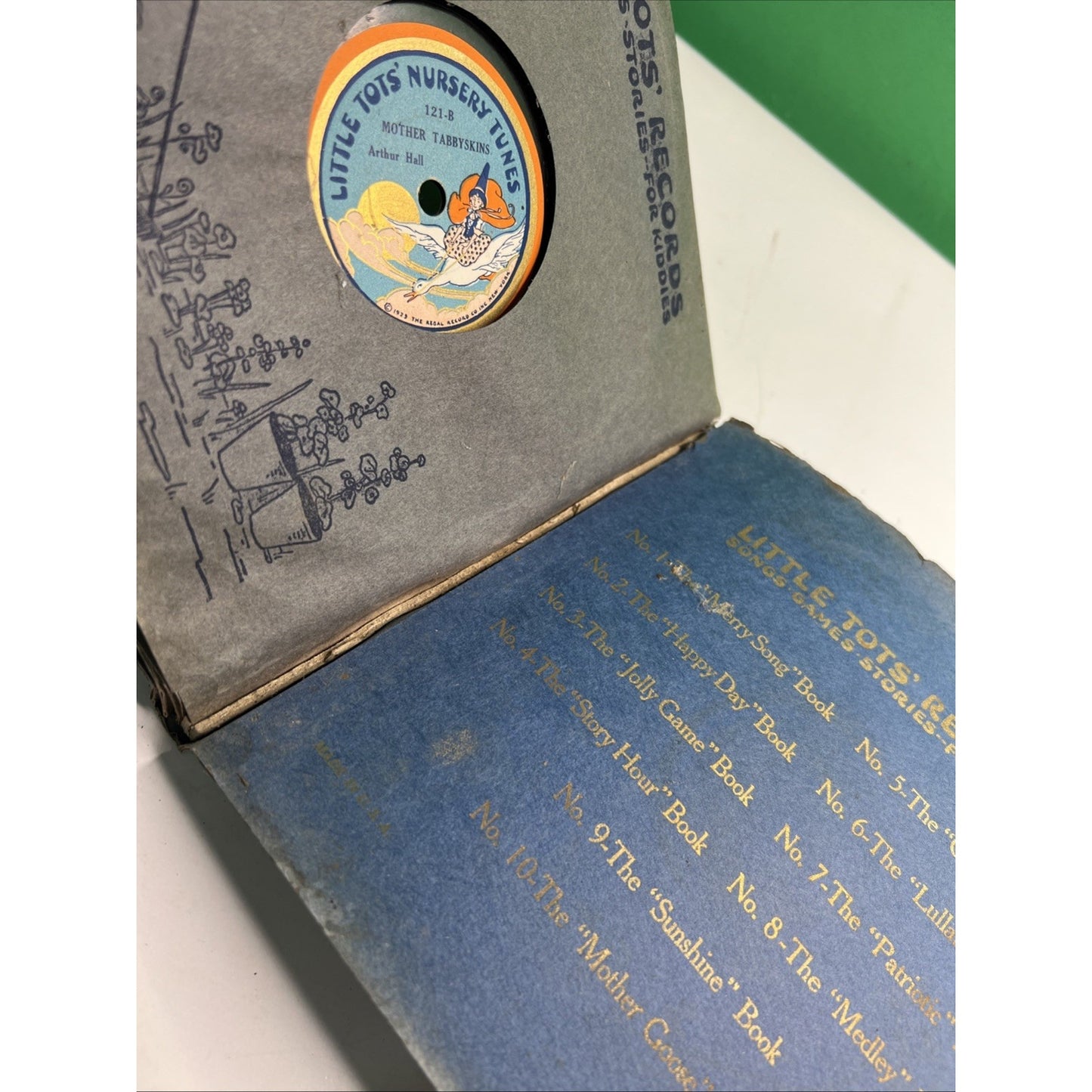 No. 1 Merry Song Book LITTLE TOTS RECORDS SONGS GAMES STORIES REGAL RECORDS NY
