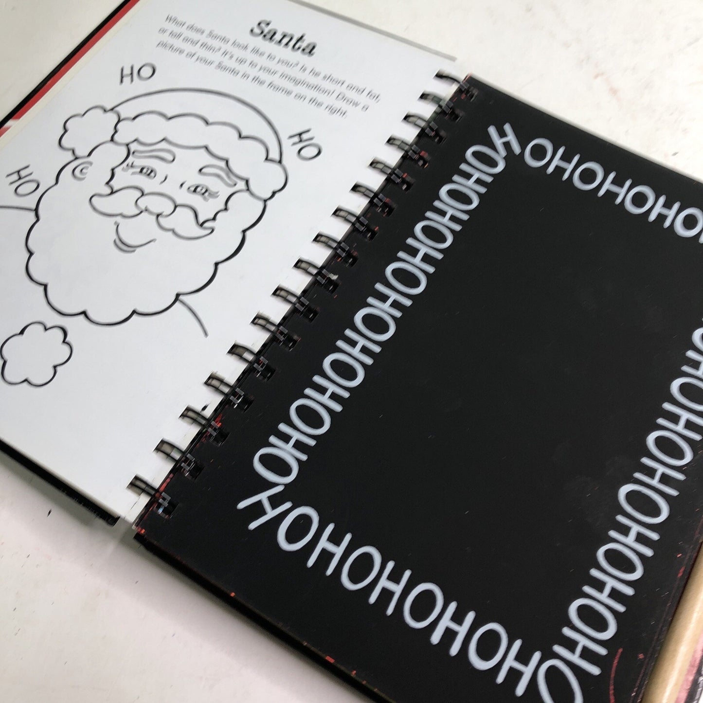 Merry Christmas Scratch and Sketch: An Art Activity Book for Aspiring Artists
