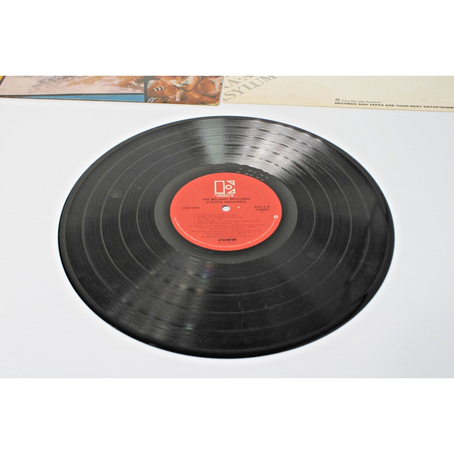 Bellamy Brothers- Strong Weakness, 1982 Vinyl LP Elektra S 60210