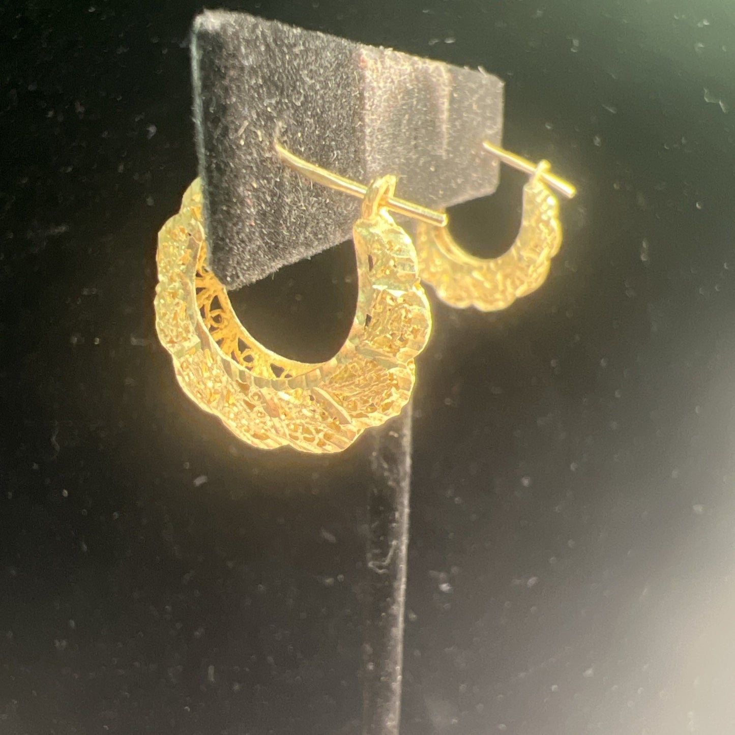 14K Gold Hoop Etched Pierced Lace Earrings - French Lock Hinged Closure