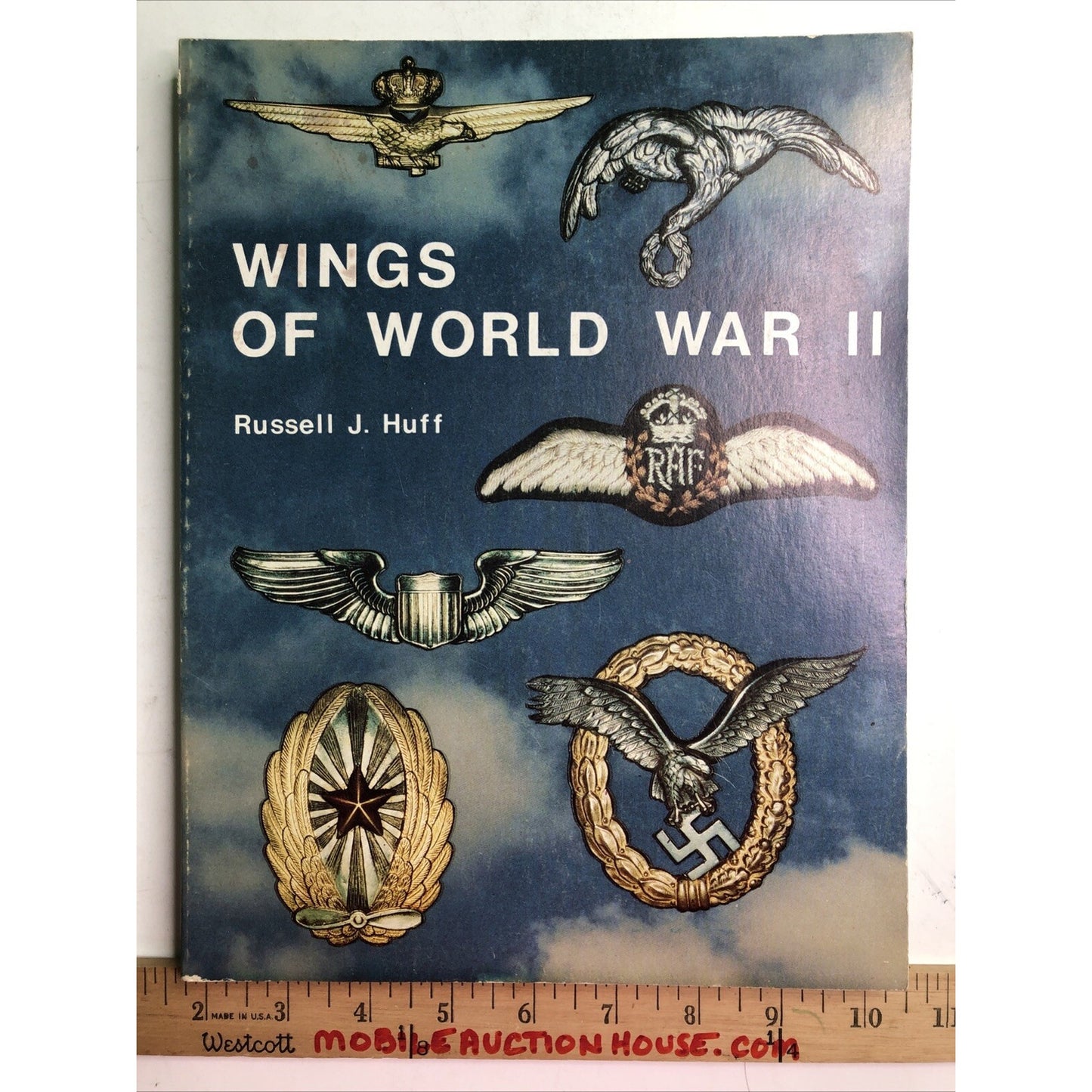 Wings of World War II: Military Flight Qualification Badges of the Second Worl..