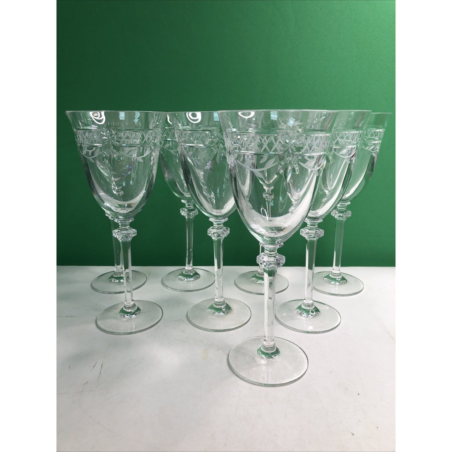 One (1) Royal Doulton Crystal Wellesley Water Goblet Tall Wine Glass 8.25”