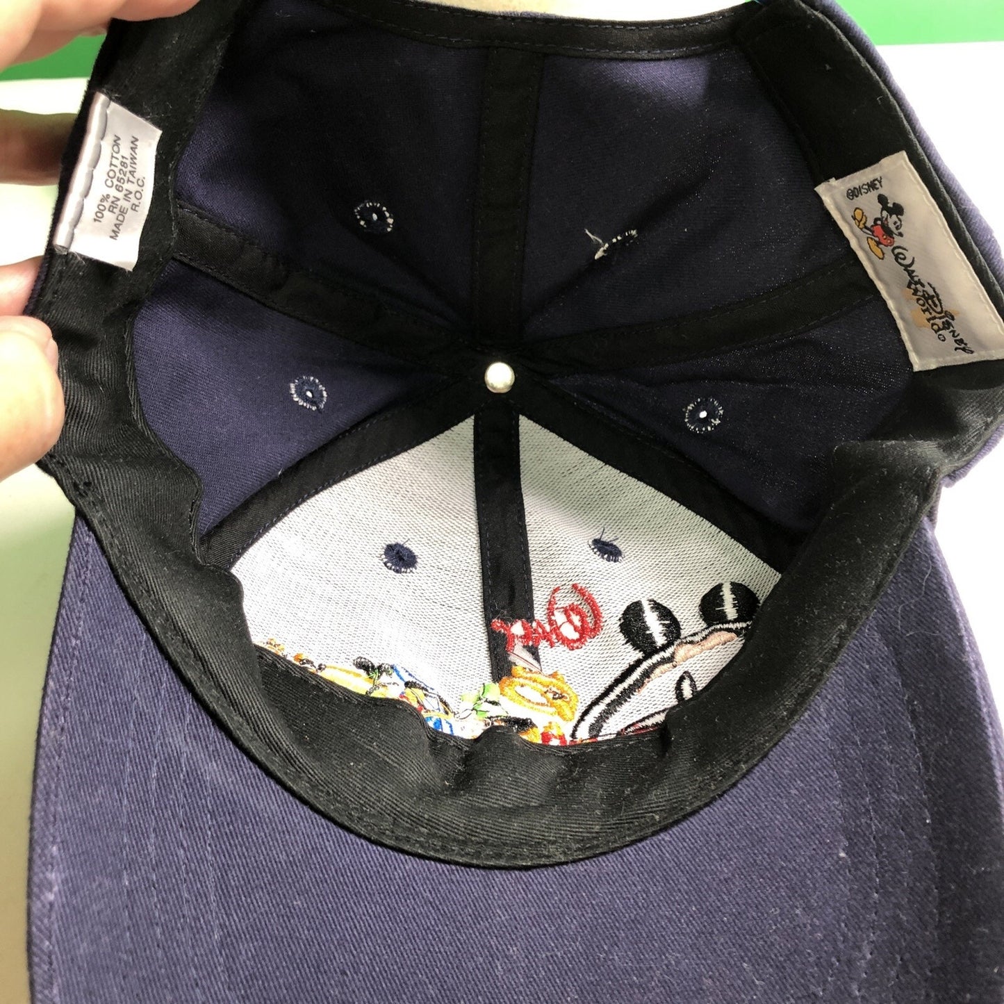 WALT DISNEY WORLD Embroidered Winnie the Pooh Mickey Ball Cap Hat Snap Back Navy