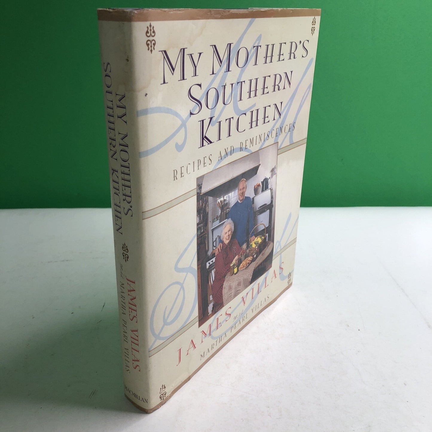 My Mother's Southern Kitchen By James & Martha Pearl Villas HC DJ 1994