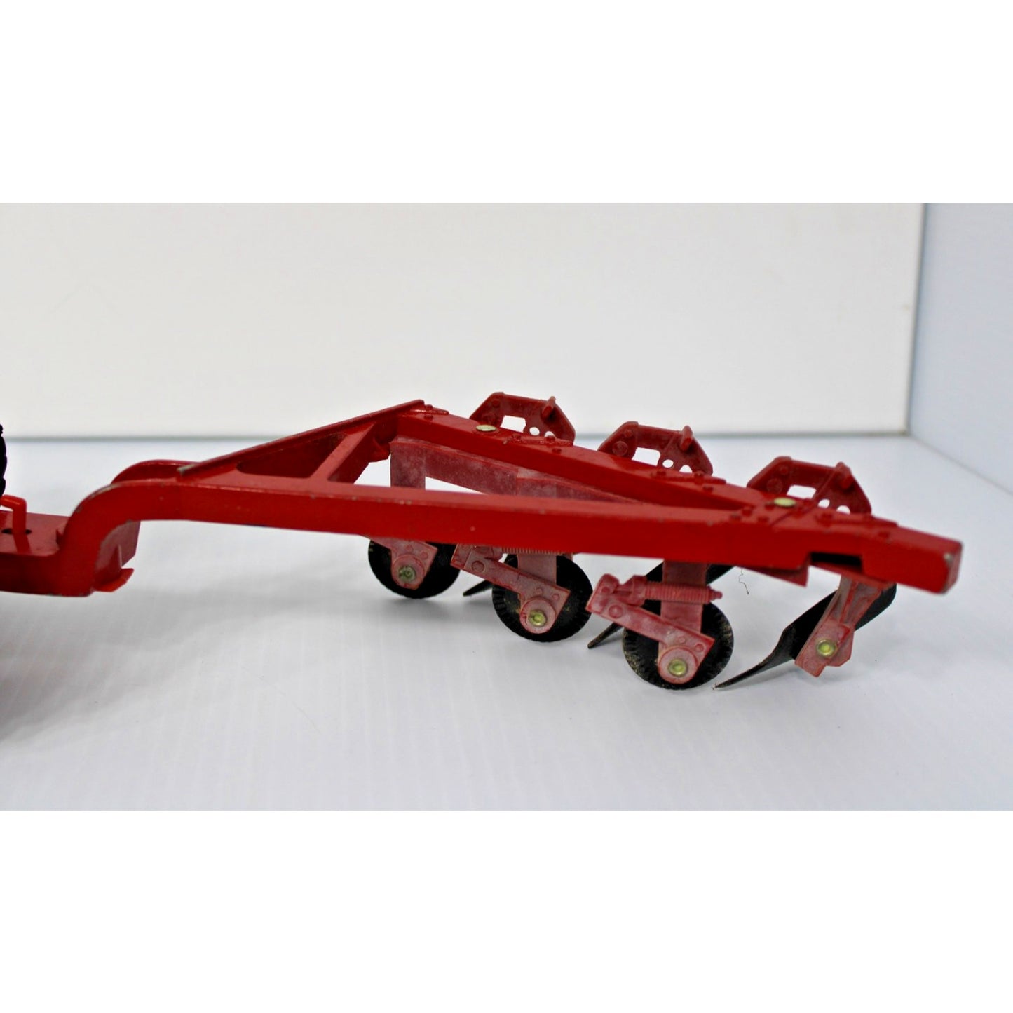 Vintage ERTL Co. 1:16 Scale Metal International Tractor, Wagon, 2 Plows Toy Set