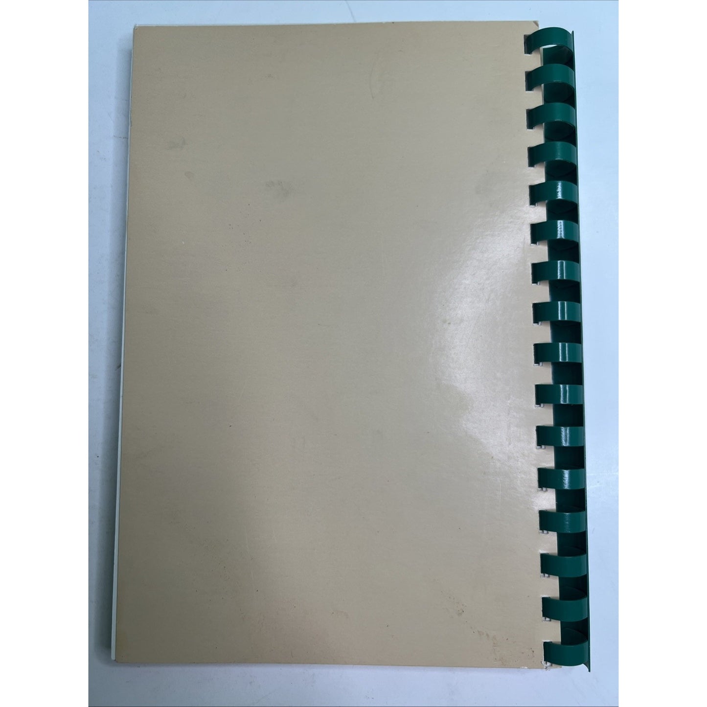 Officers' Wives Club Cookbook WINGS AND WHISKS Recipes Ft. Rucker Alabama 1988