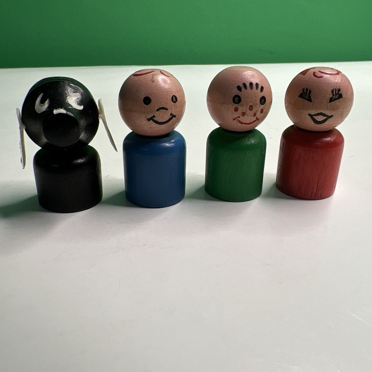 Vintage Fisher Price 1966 Wooden Little People Dog Lot 4 For Ferris Wheel # 969