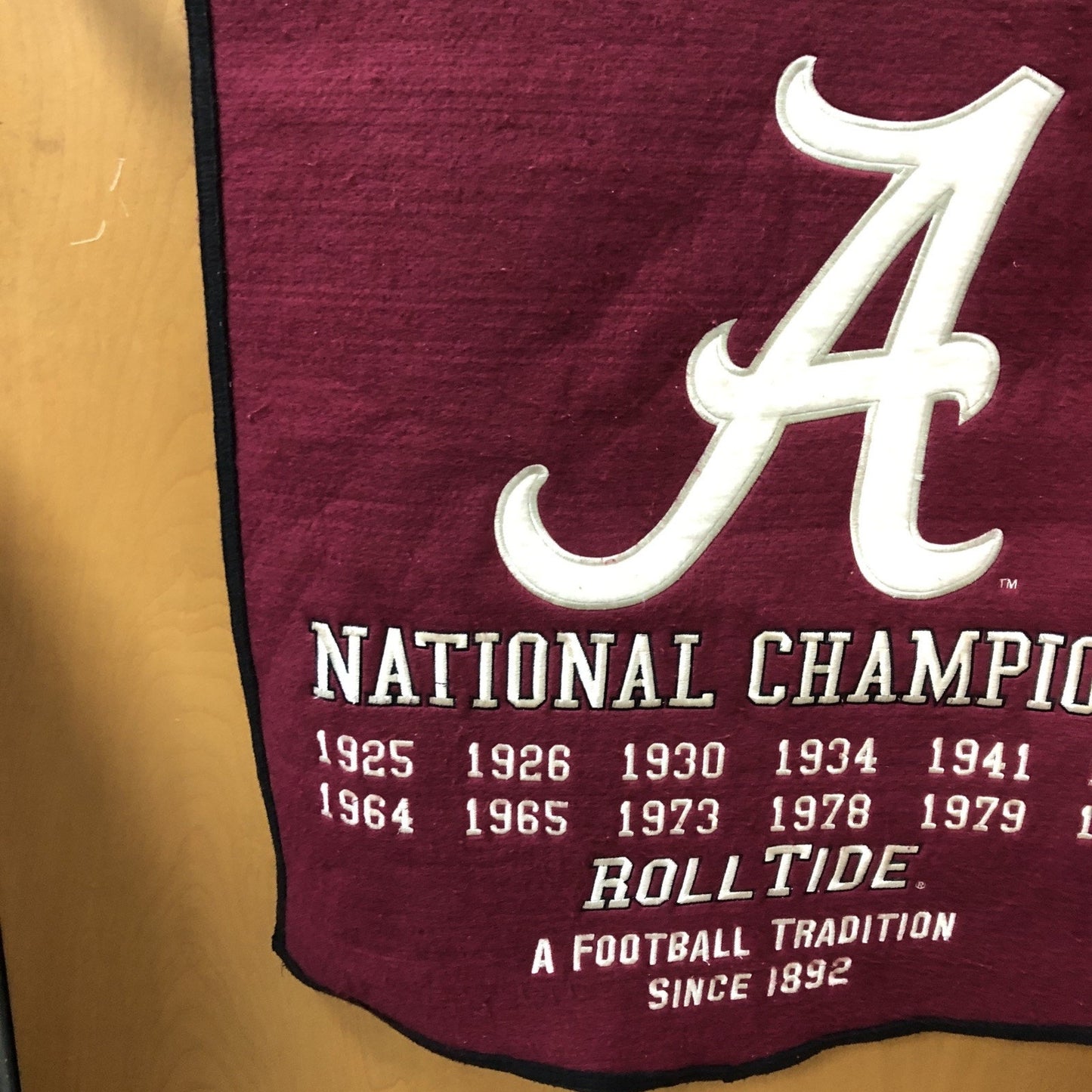 VINTAGE University Of Alabama Football National Champions Wool Banner 38”x23”
