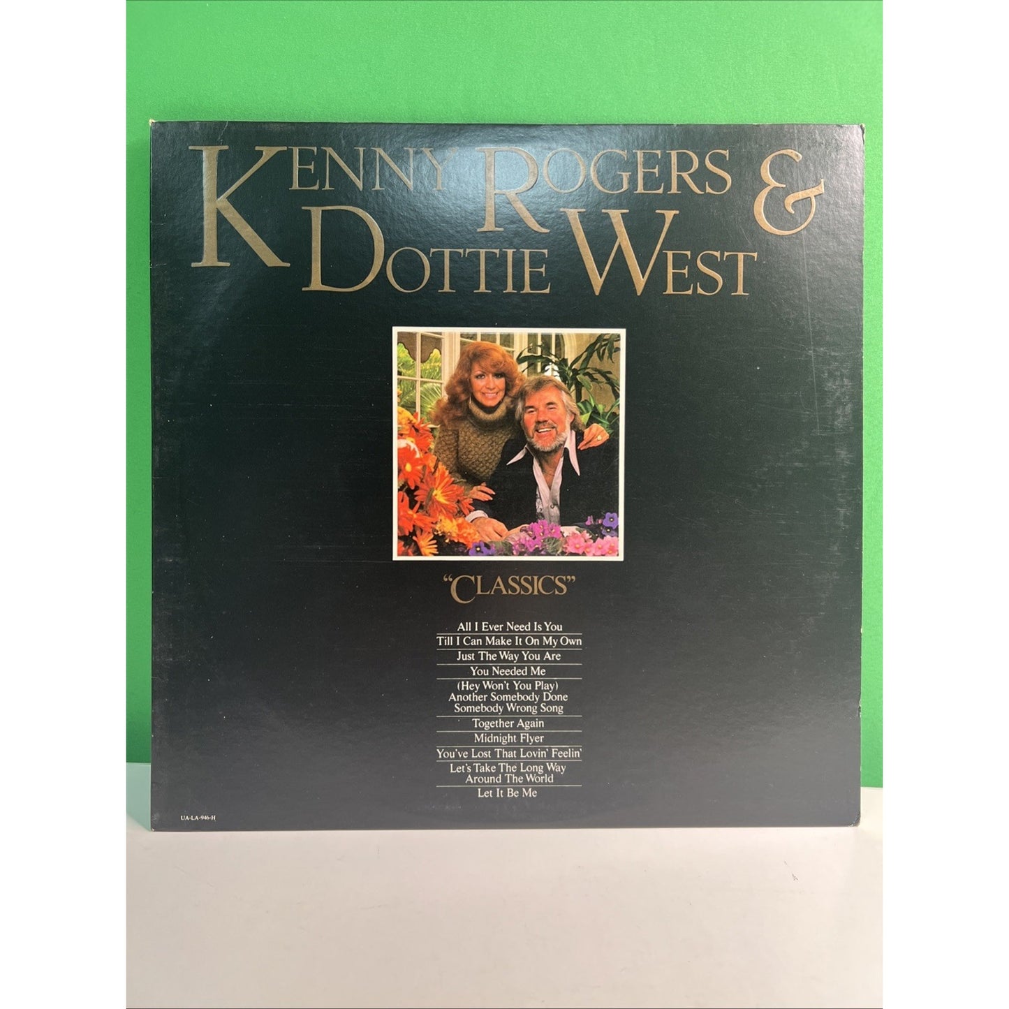 CLASSICS by Kenny Rogers & Dottie West Vinyl Record (1979) LP
