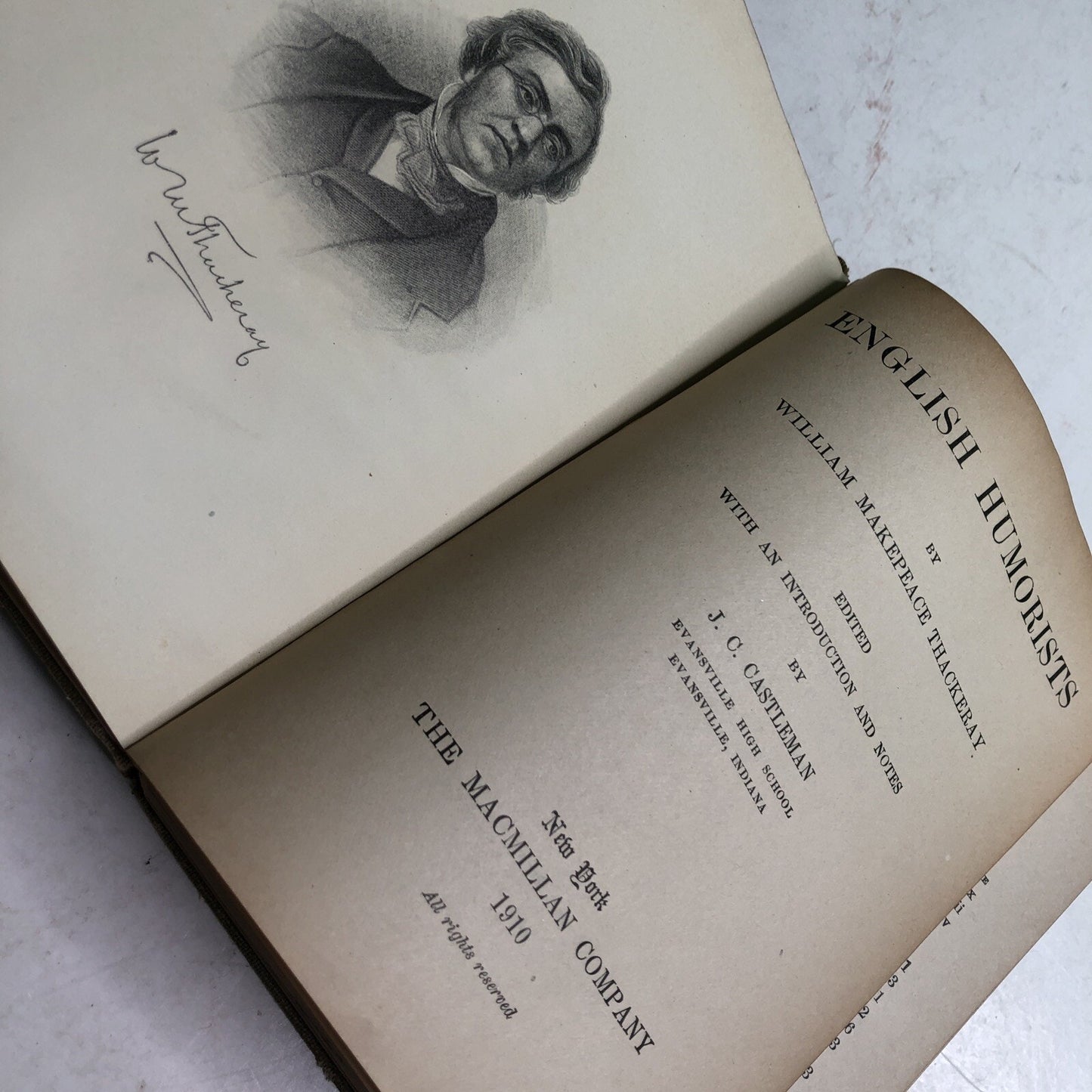 Vintage THACKERAY’S ENGLISH HUMORISTS Macmillan’s Pocket Classics NY 1910