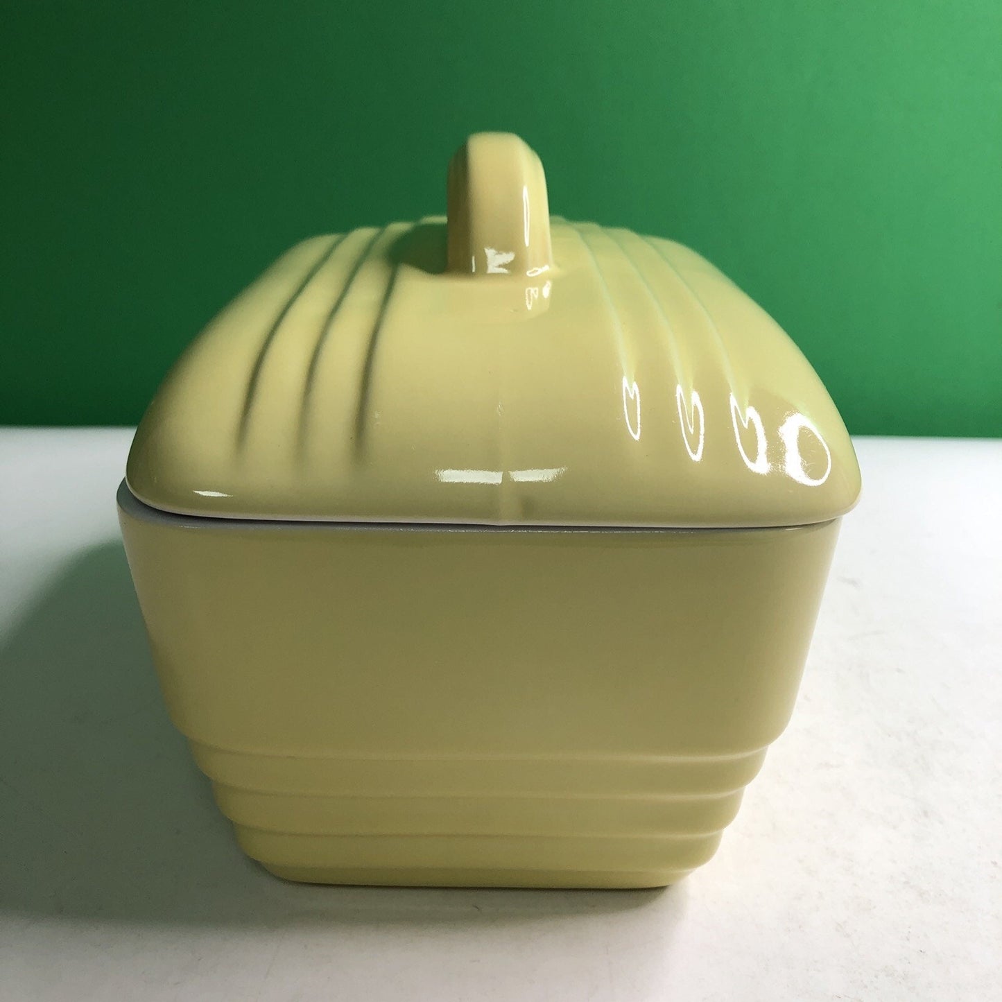 VINTAGE Hall Westinghouse Refrigerator Dish With Lid YELLOW #5064 8.5x5.5x5.5h