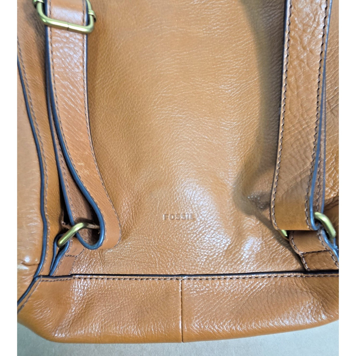 Vintage Fossil Maddox Genuine Pebbled Leather Backpack, Cognac w/ Key Charm