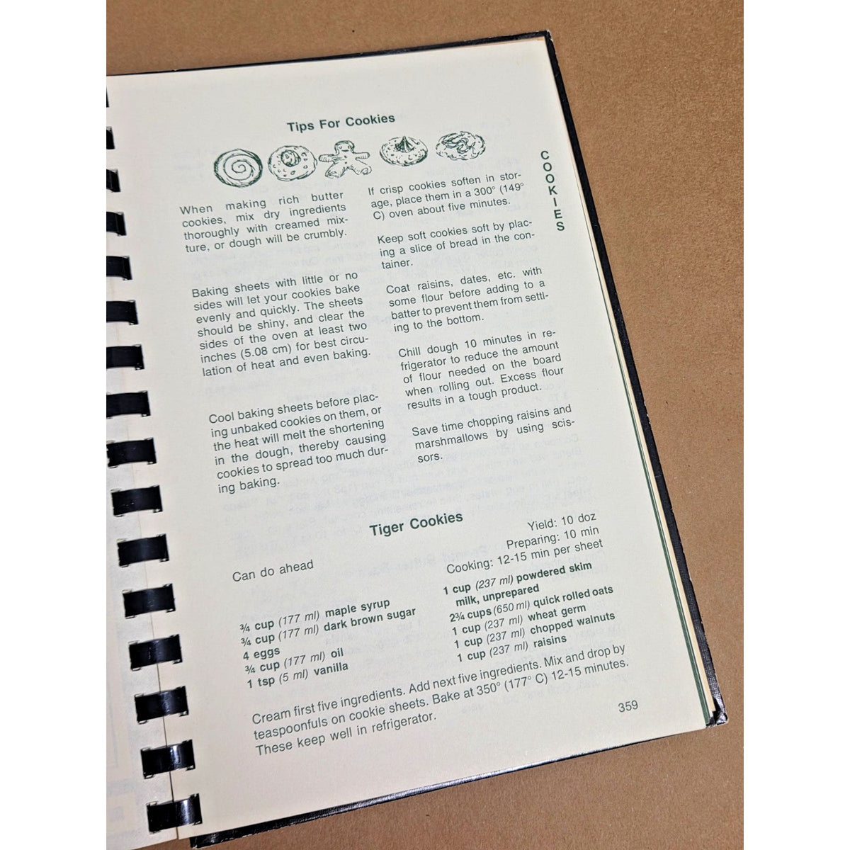 Vintage Out of Our League Greensboro NC Junior League Cookbook Southern Living
