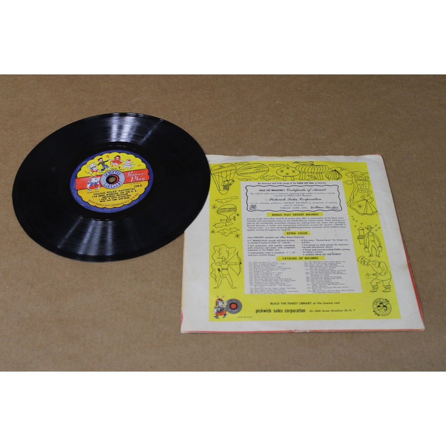 VTG Cricket Records Children's 45, Robin Hood & Young Folk's Favorites 1953