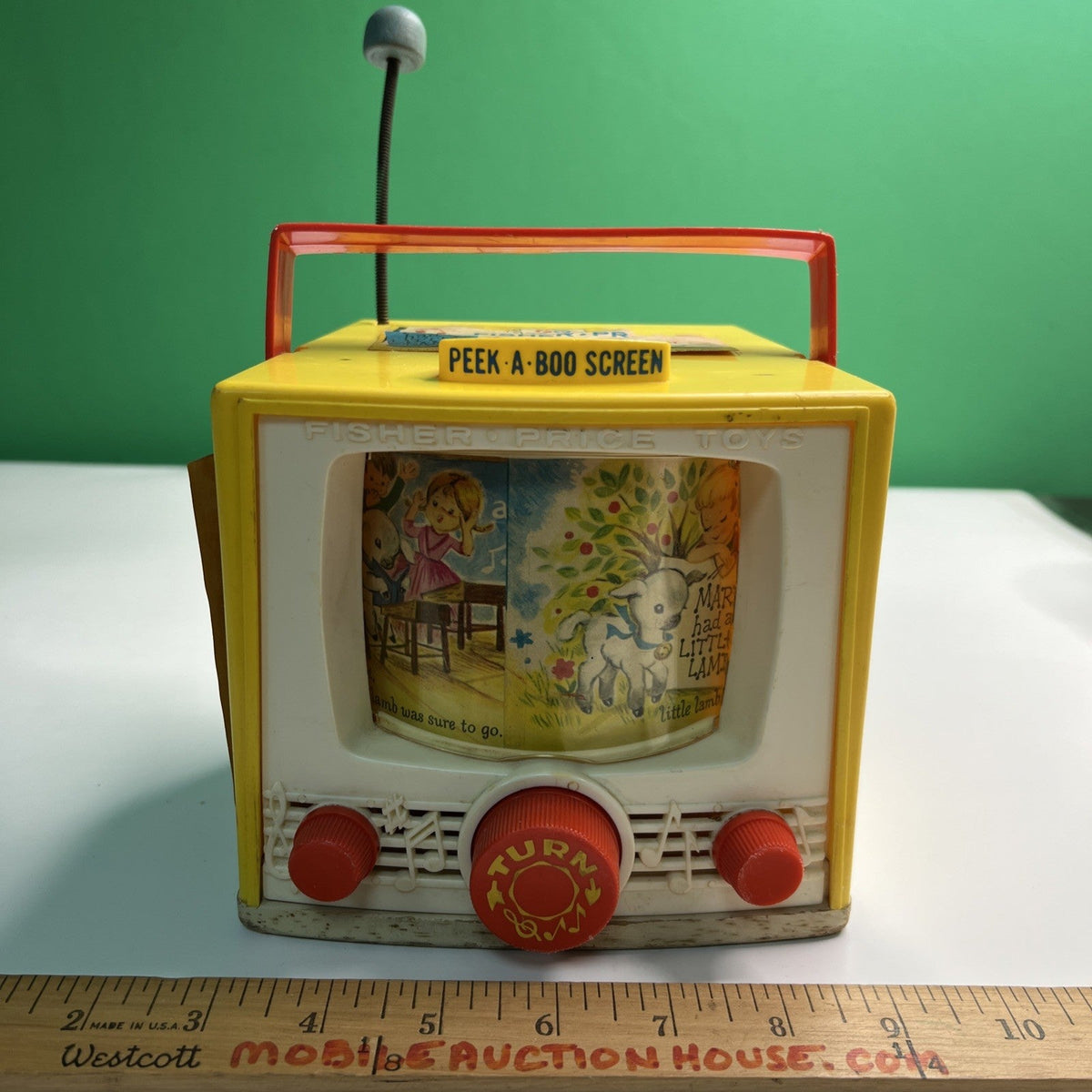 VTG '64-'65 Fisher Price Peek A Boo Screen TV #195 Toy Music Box. Works!