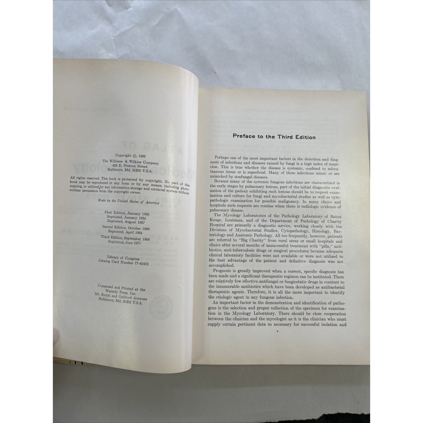 Atlas of Medical Mycology By Emma Moss & Albert McQuown 3rd Ed (HC, 1969)