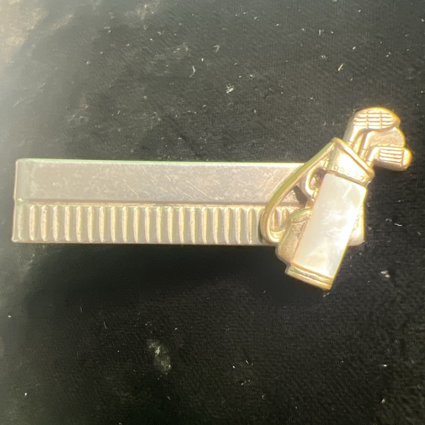 Regulation Golf Bag Mother of Pearl Vintage Tie Bar Clip Sports