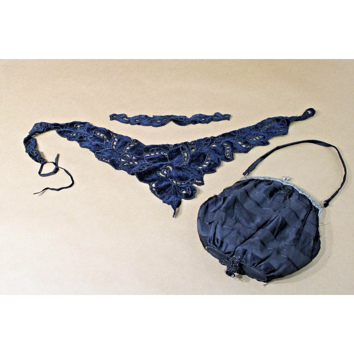 Victorian Silk Reticule Bag w/ Lace Collar & Beaded Gloves, Mourning, Formal