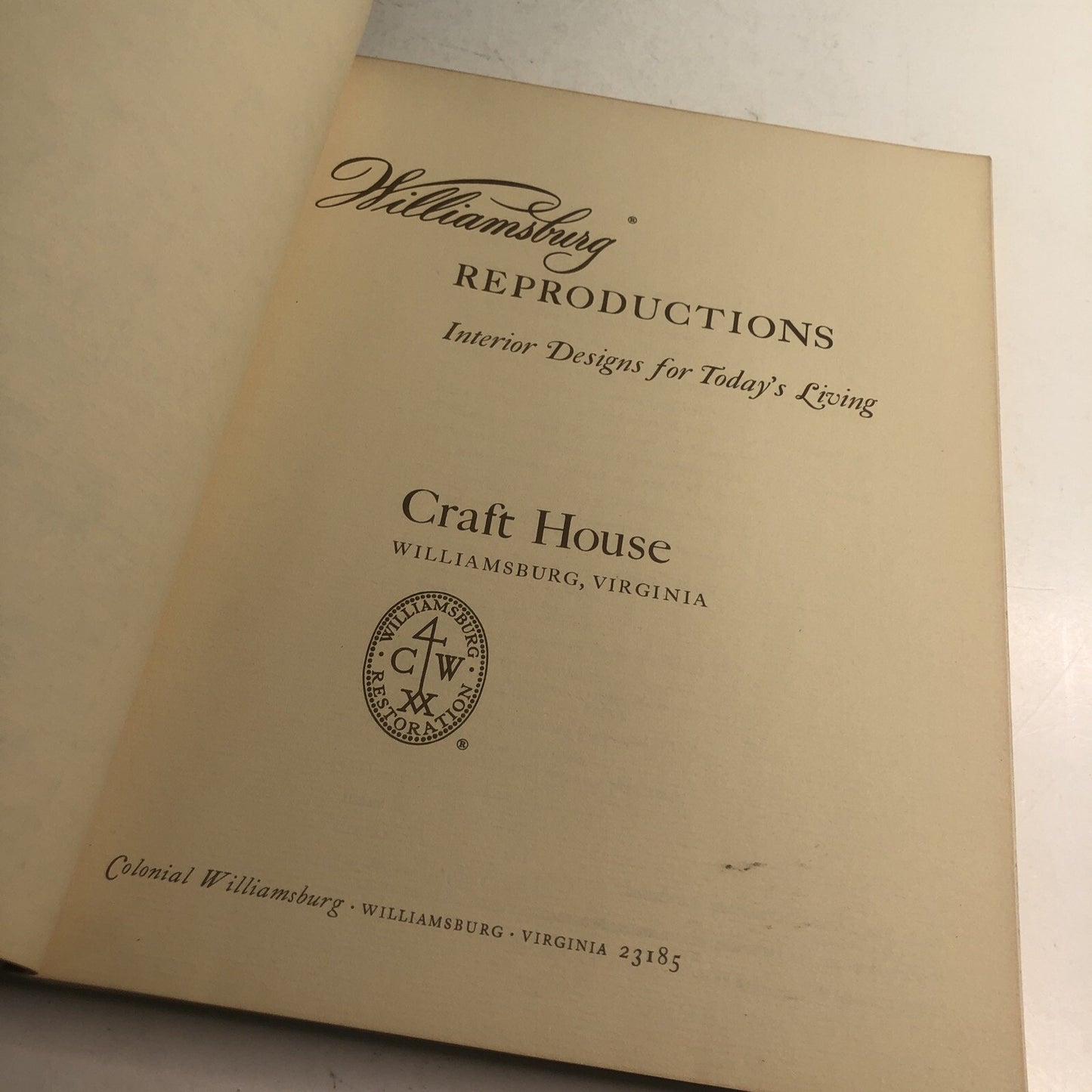 Williamsburg Reproductions Interior Designs Today's Living 1973 PB Craft House