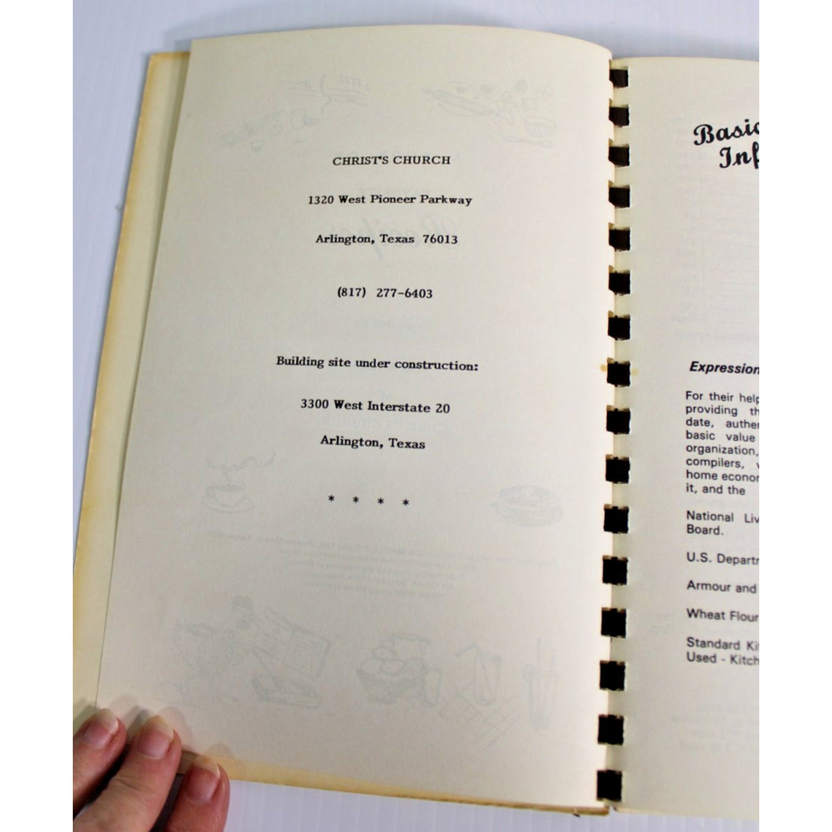 Vintage 1983 Christ's Church Favorite Recipes Cookbook, Shawnee Mission, Kansas