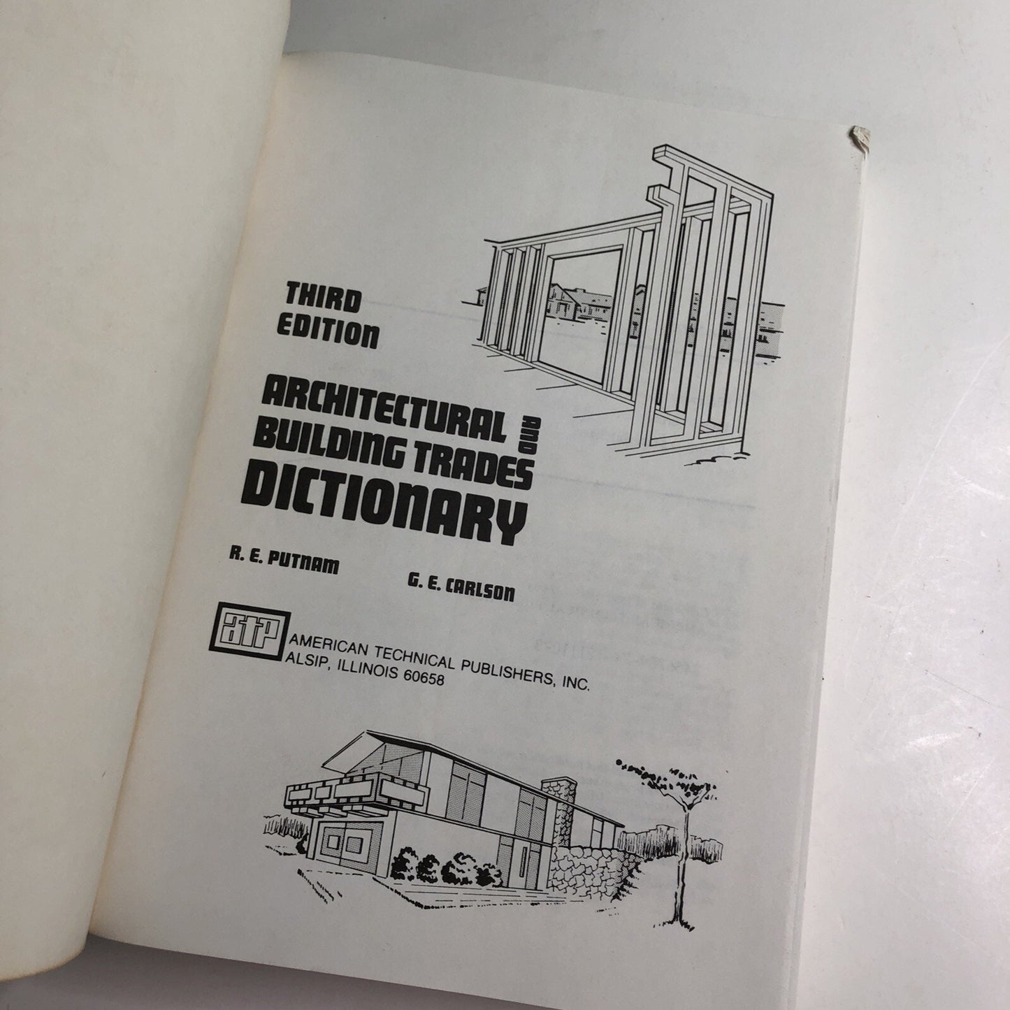 Architectural & Building Trades Dictionary 3rd Ed. R.E. Putnam & G.E. Carlson PB