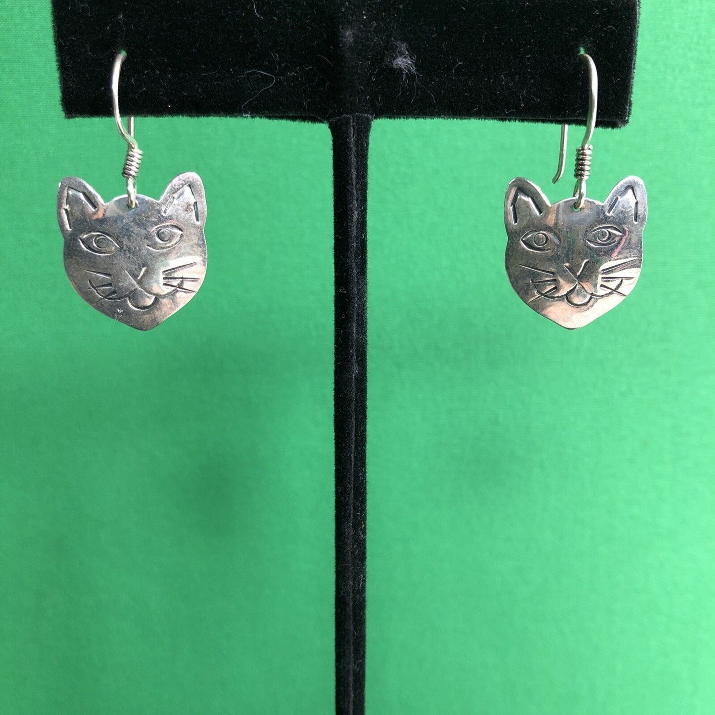 Vtg Mexican .925 Silver CAT Kitty Kitten Face Earrings Stamped Pierced Hook Wire