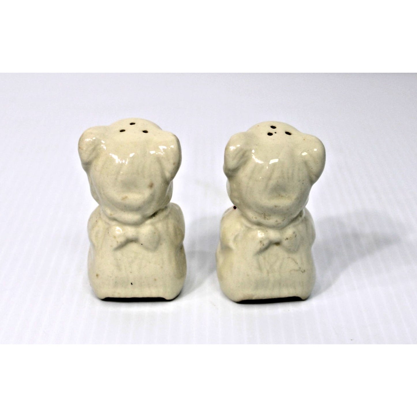 Kitschy Vintage 1950s Shawnee Ceramic Baby Bear Salt & Pepper Shakers Set
