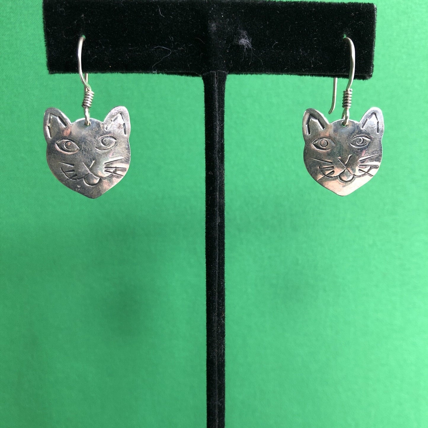 Vtg Mexican .925 Silver CAT Kitty Kitten Face Earrings Stamped Pierced Hook Wire