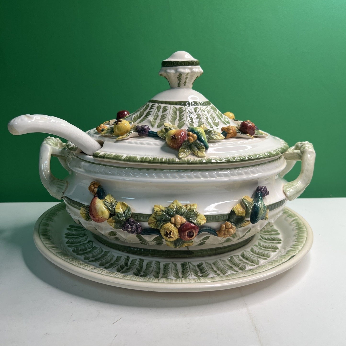 VTG Harvest Collection Hand-painted Ceramic Soup Tureen with Fruits Complete Set