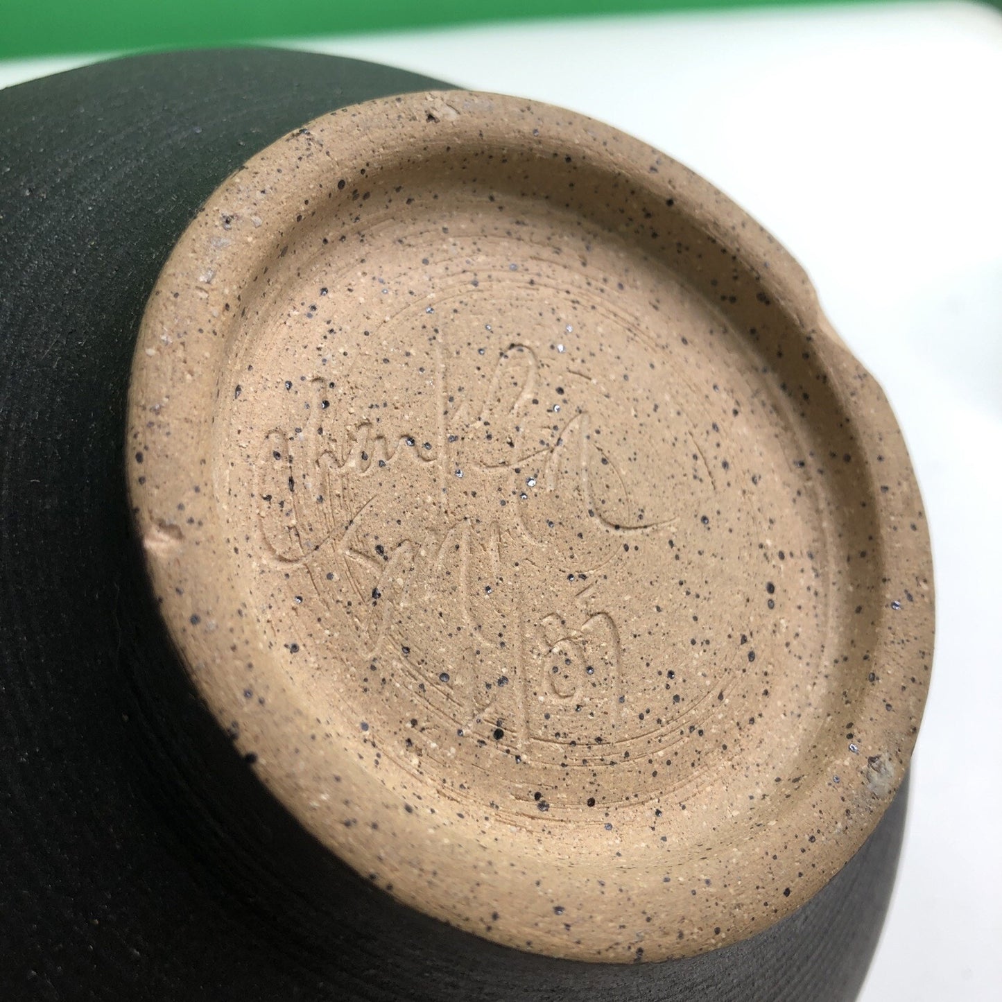 1985 CHARLES SMITH Art Pottery Vase Planter African American- Mobile, Alabama