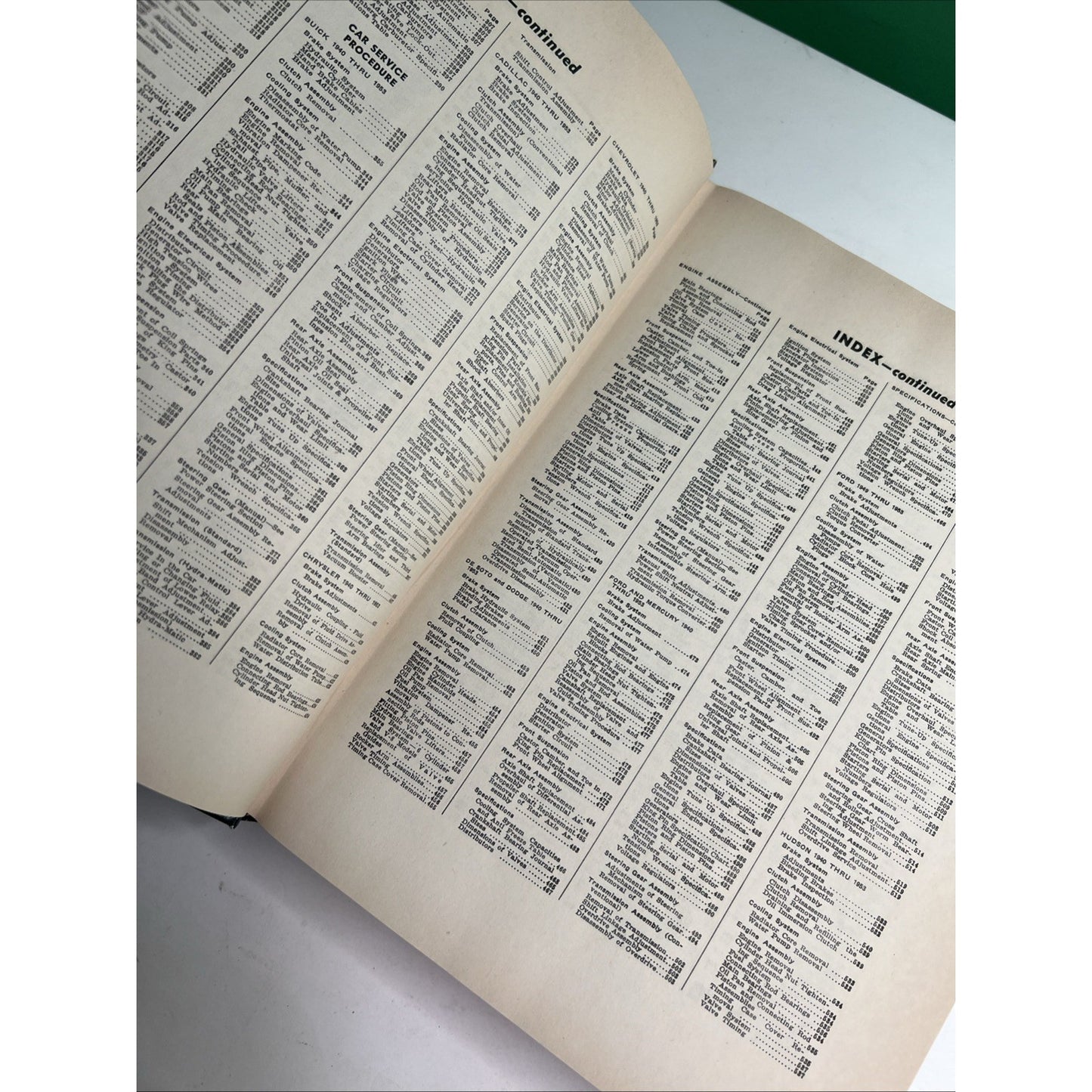 Chilton's Collector's Edition Auto Repair Manual 1940-1953 Part No 5631 HC
