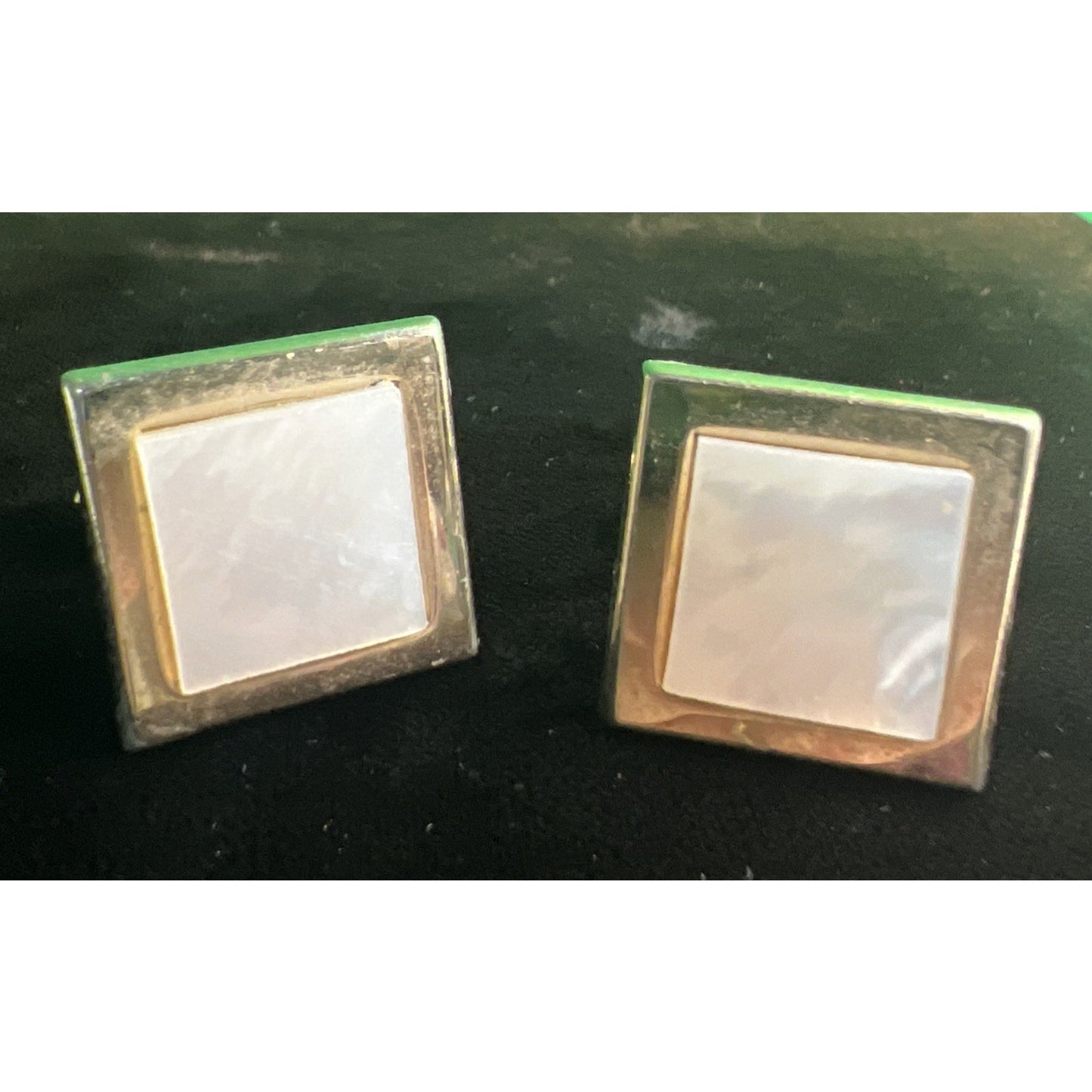 Vintage Mens Cufflinks Mother Of Pearl Gold Tone Rectangle Retro Framed