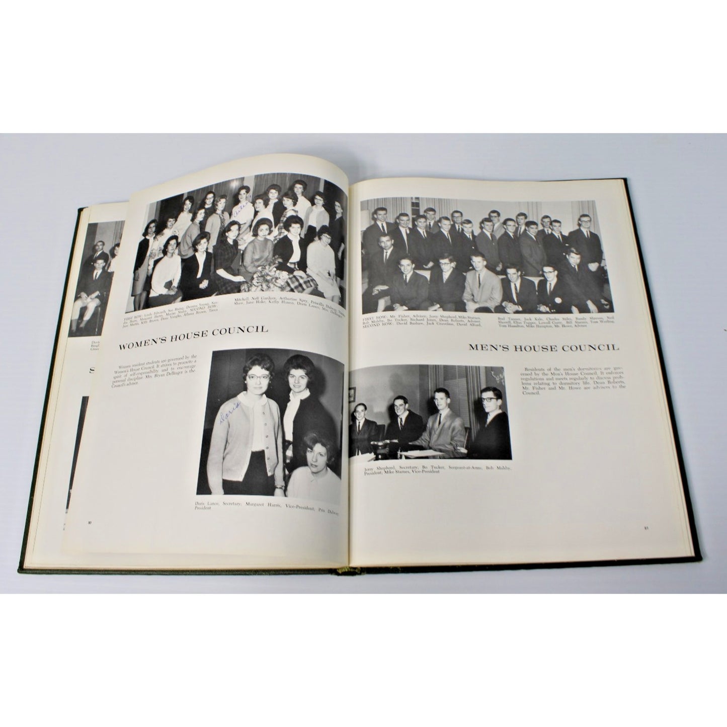 Vintage 1964 Brevard College Yearbook, Pertelote- Brevard, North Carolina