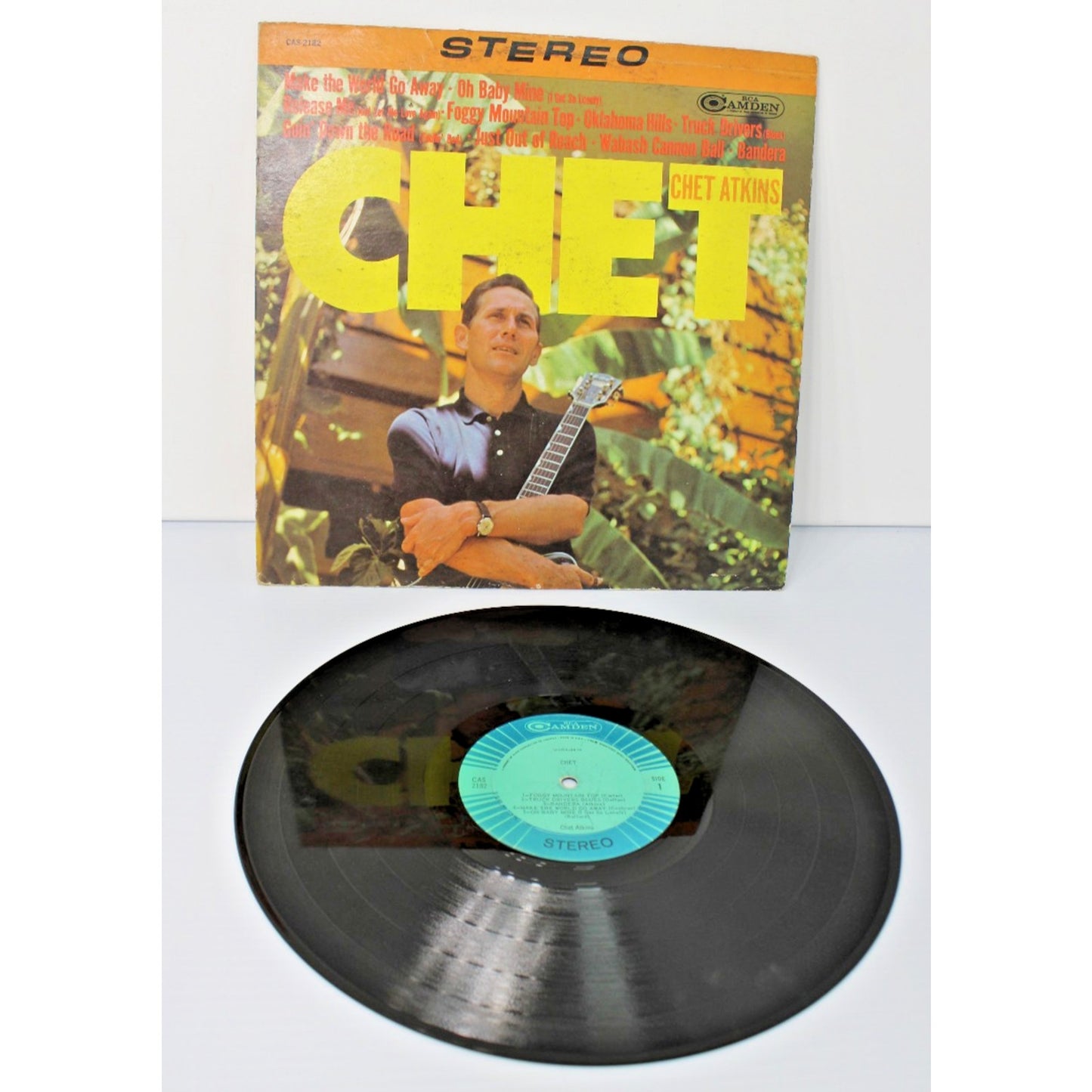 Chet Atkins- Chet, 1967 33 RPM Stereo Vinyl Record RCA/Camden CAS-2182, VG