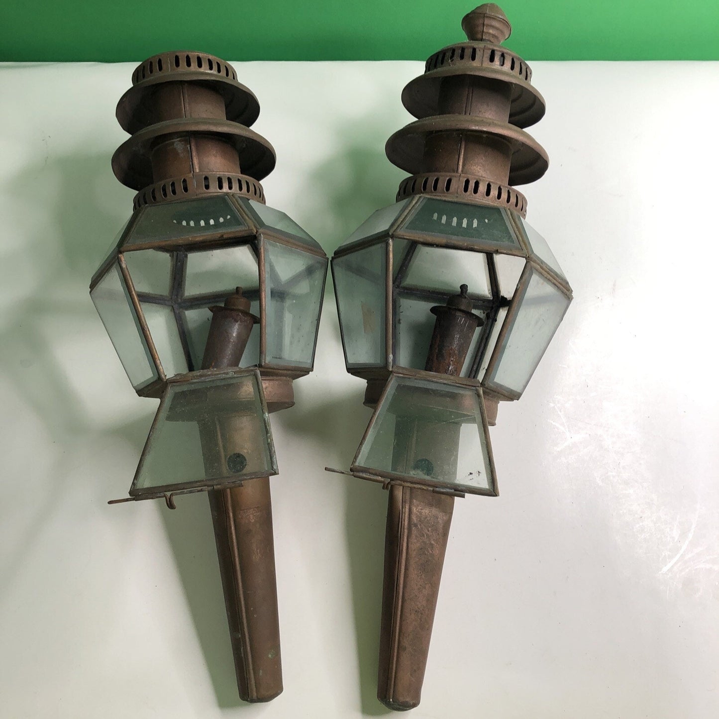 Pair Of Antique Copper Oil Carriage Lamps Buggy Lantern Lights Beveled Glass