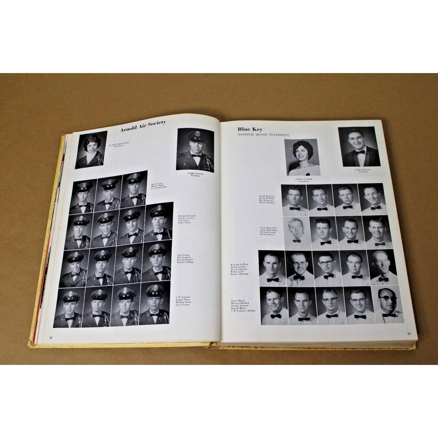 1962 University of Southwestern Louisiana "L'acadien" Vintage Yearbook