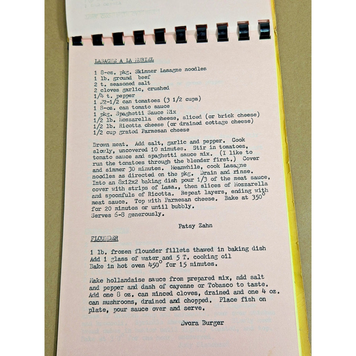 Vintage 1977 Tasting Bee Cookbook - Euless Texas Community Recipes - UMW