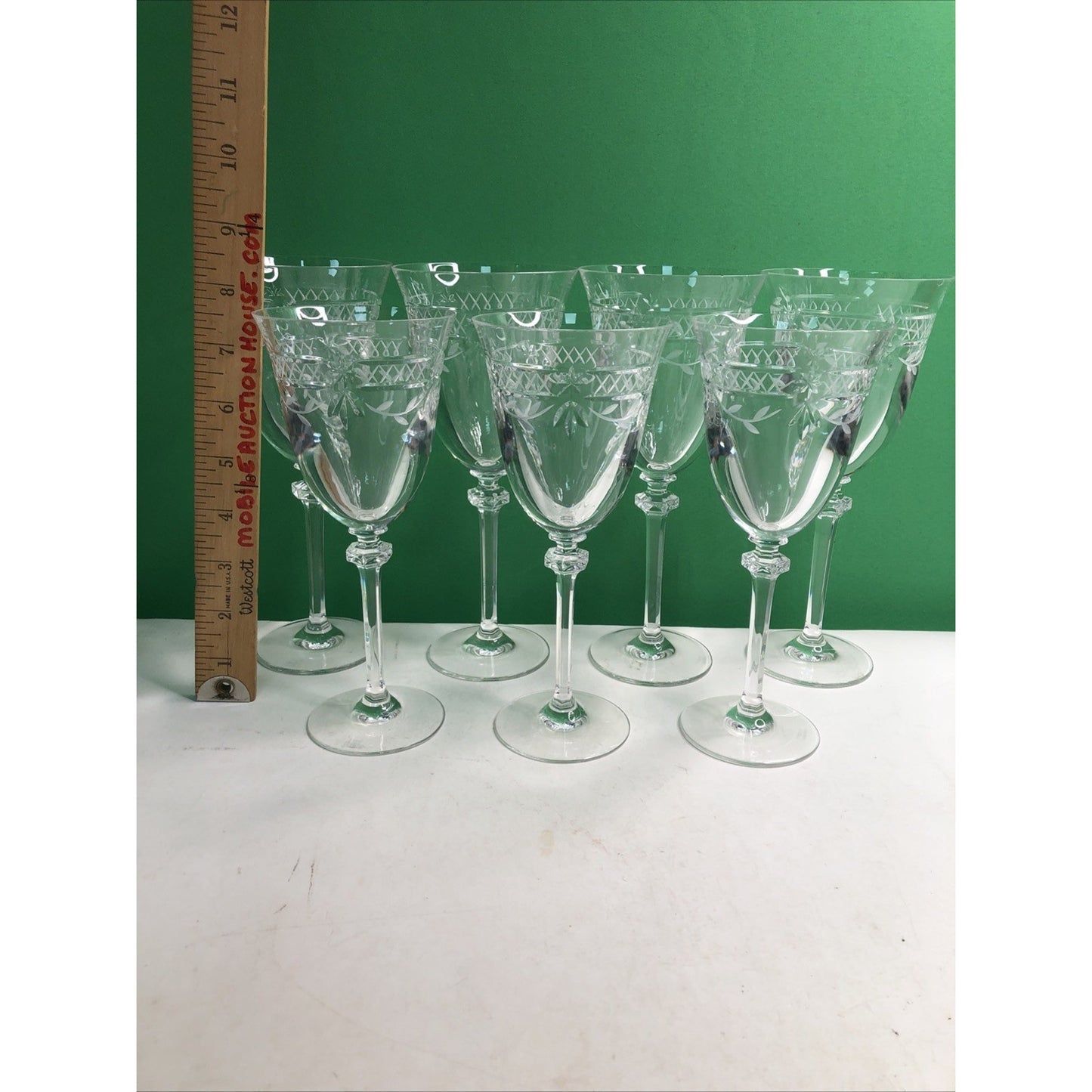Mixed Lot 7 Royal Doulton WELLESLEY Wine Glasses (3) & Water Goblets (4) CHIPS