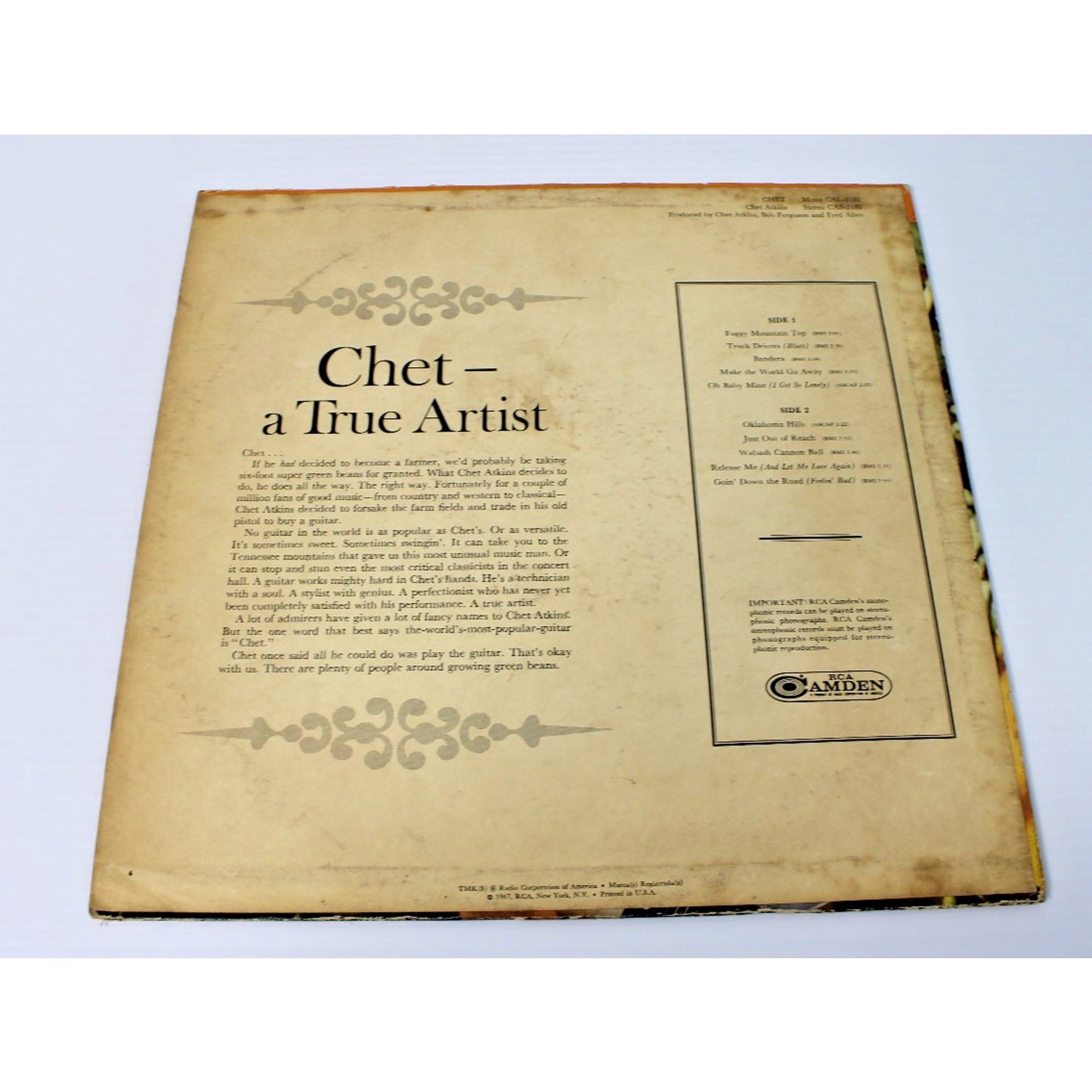 Chet Atkins- Chet, 1967 33 RPM Stereo Vinyl Record RCA/Camden CAS-2182, VG