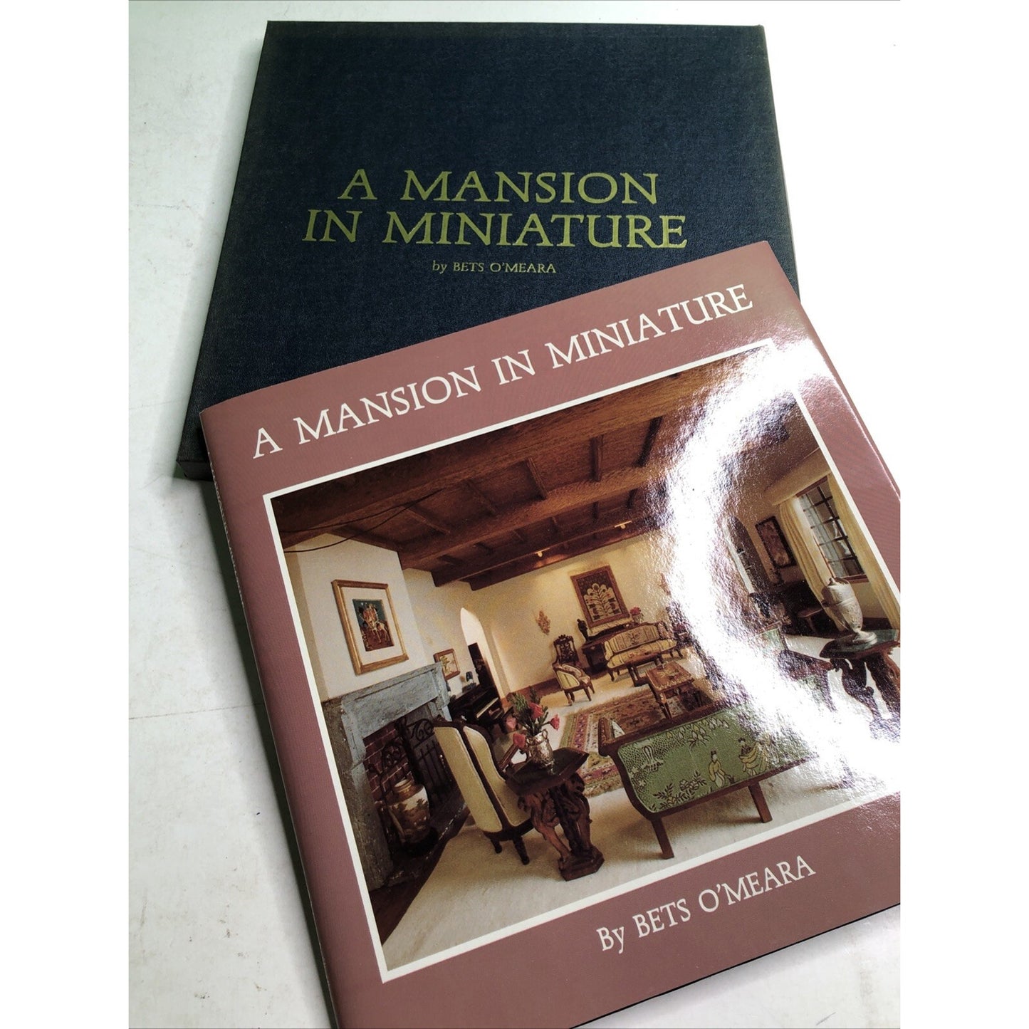 VINTAGE A Mansion In Miniature Hardcover Book by Bets O'Meara SIGNED w/Box 1979