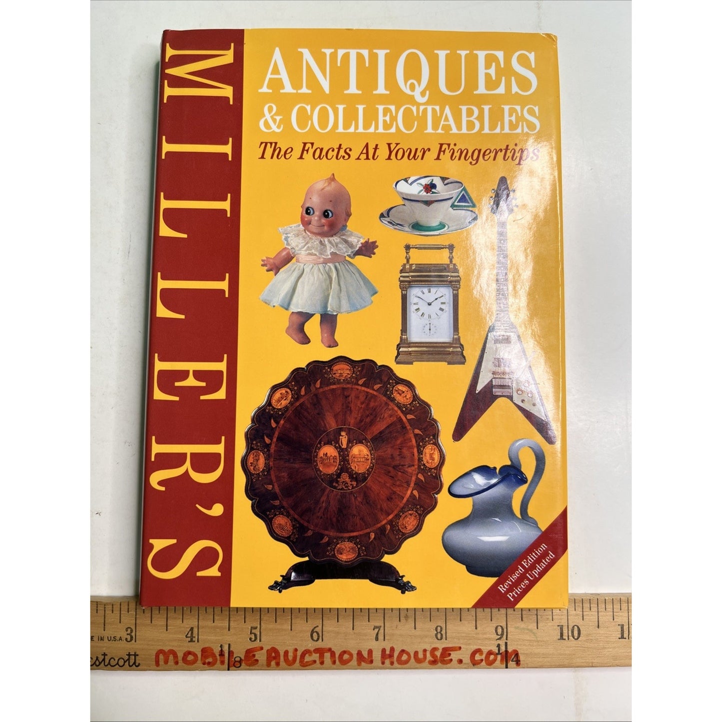 Miller's Antiques and Collectables: The Facts at Your Fingertips 2007 HC DJ