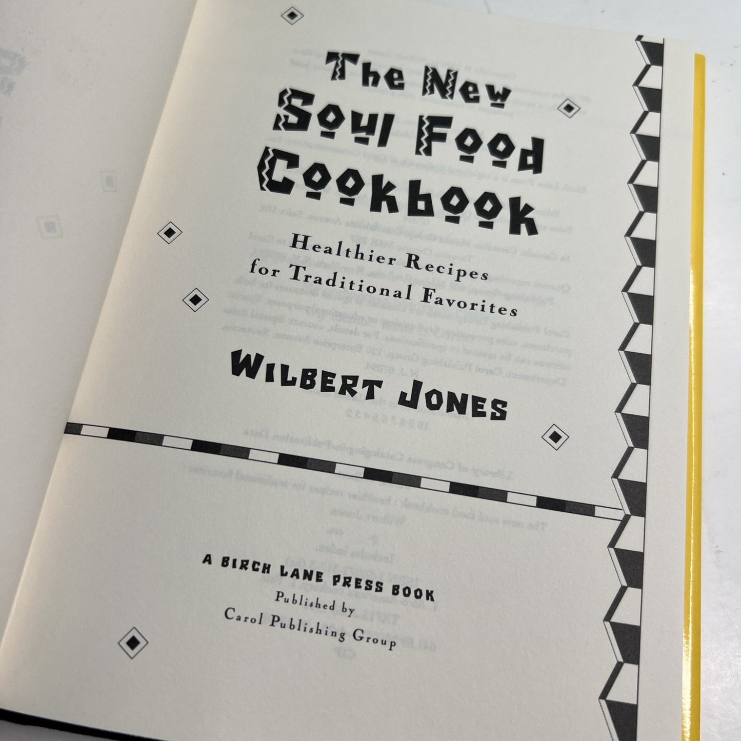 New Soul Food Cookbook : Healthier Recipes by Wilbert Jones (1996, Hardcover)