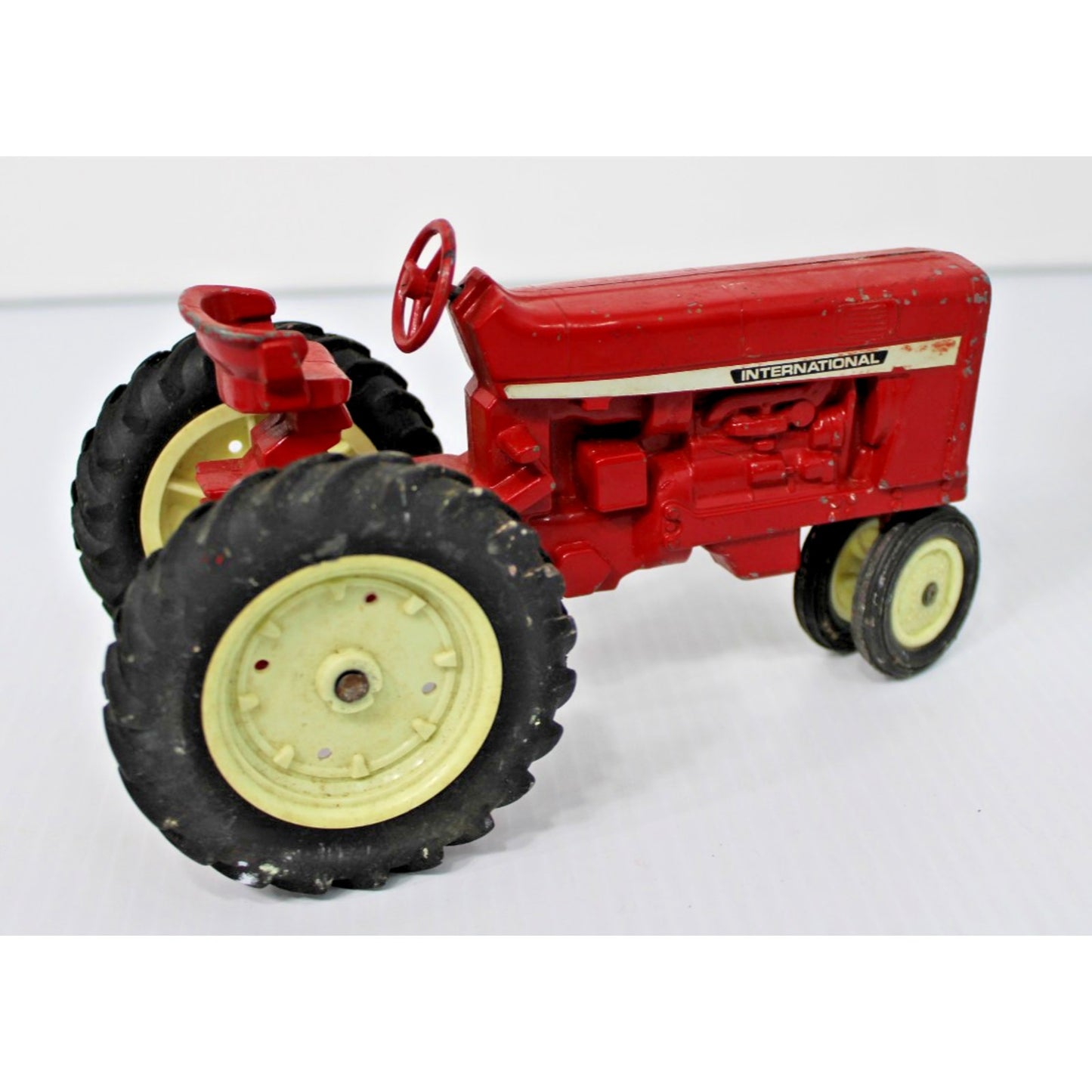 Vintage ERTL Co. 1:16 Scale Metal International Tractor, Wagon, 2 Plows Toy Set