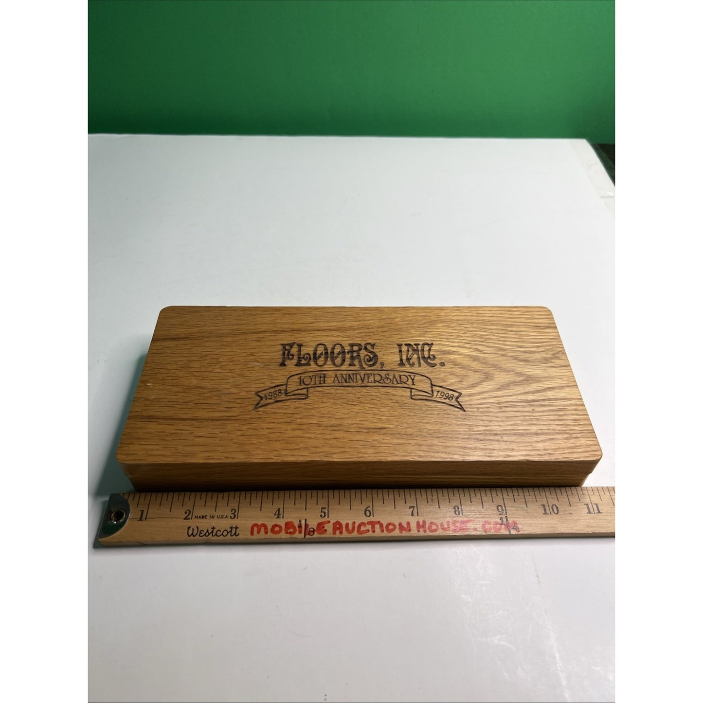 Floors Inc 10th Anniversary BUCK KNIFE Limited Edition Folding Boxed Advertising