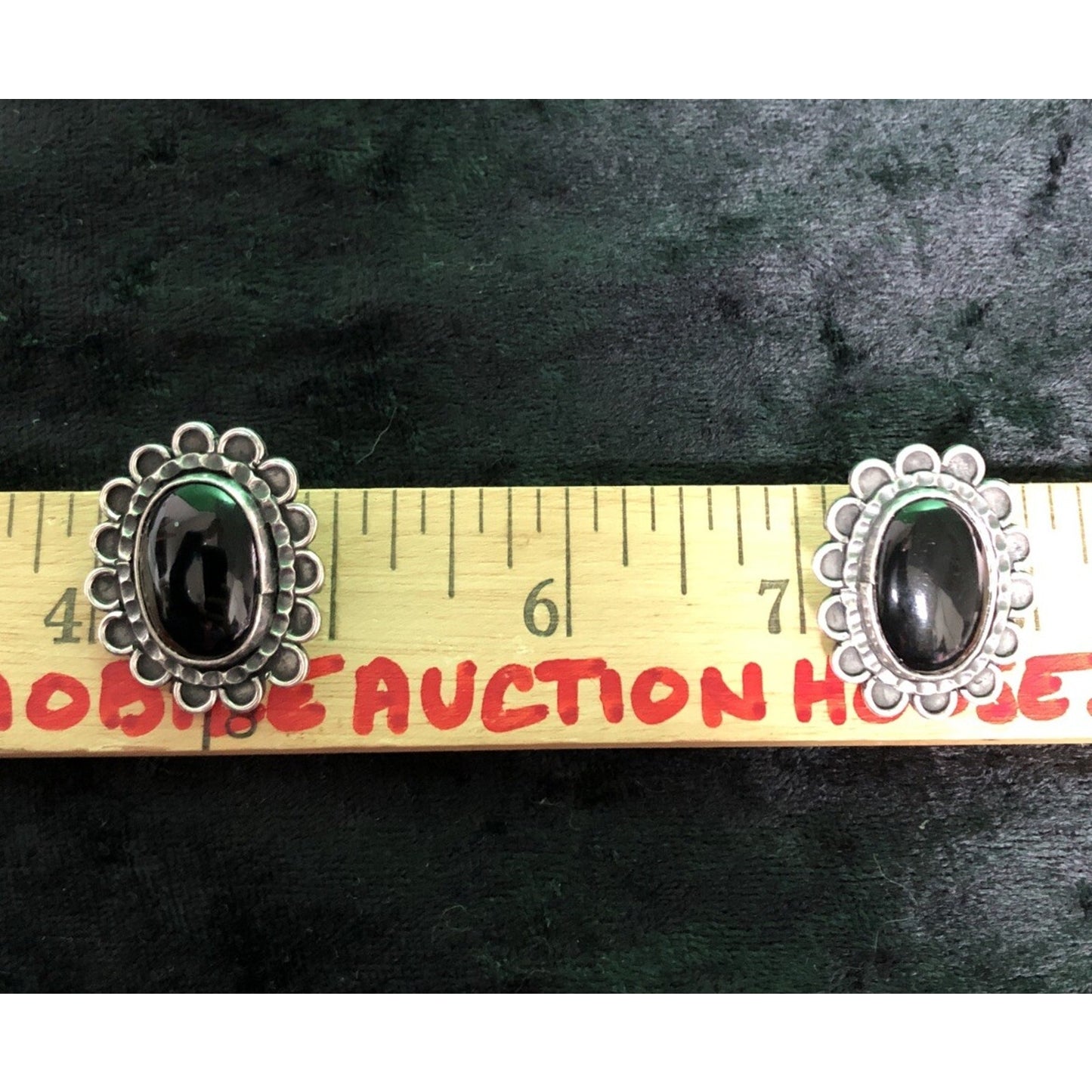 Taxco Mexico Sterling Silver Black Onyx Oval Clip On Earrings Scalloped Edge