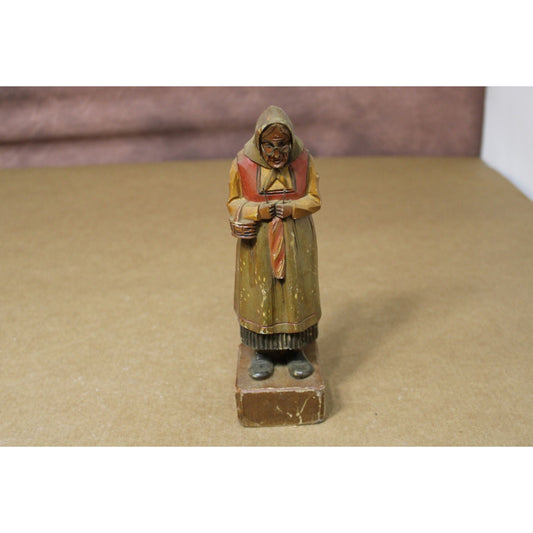 ANRI Hand-Carved Wooden Figure, Made in Italy, 7 inch Knitting Grandmother