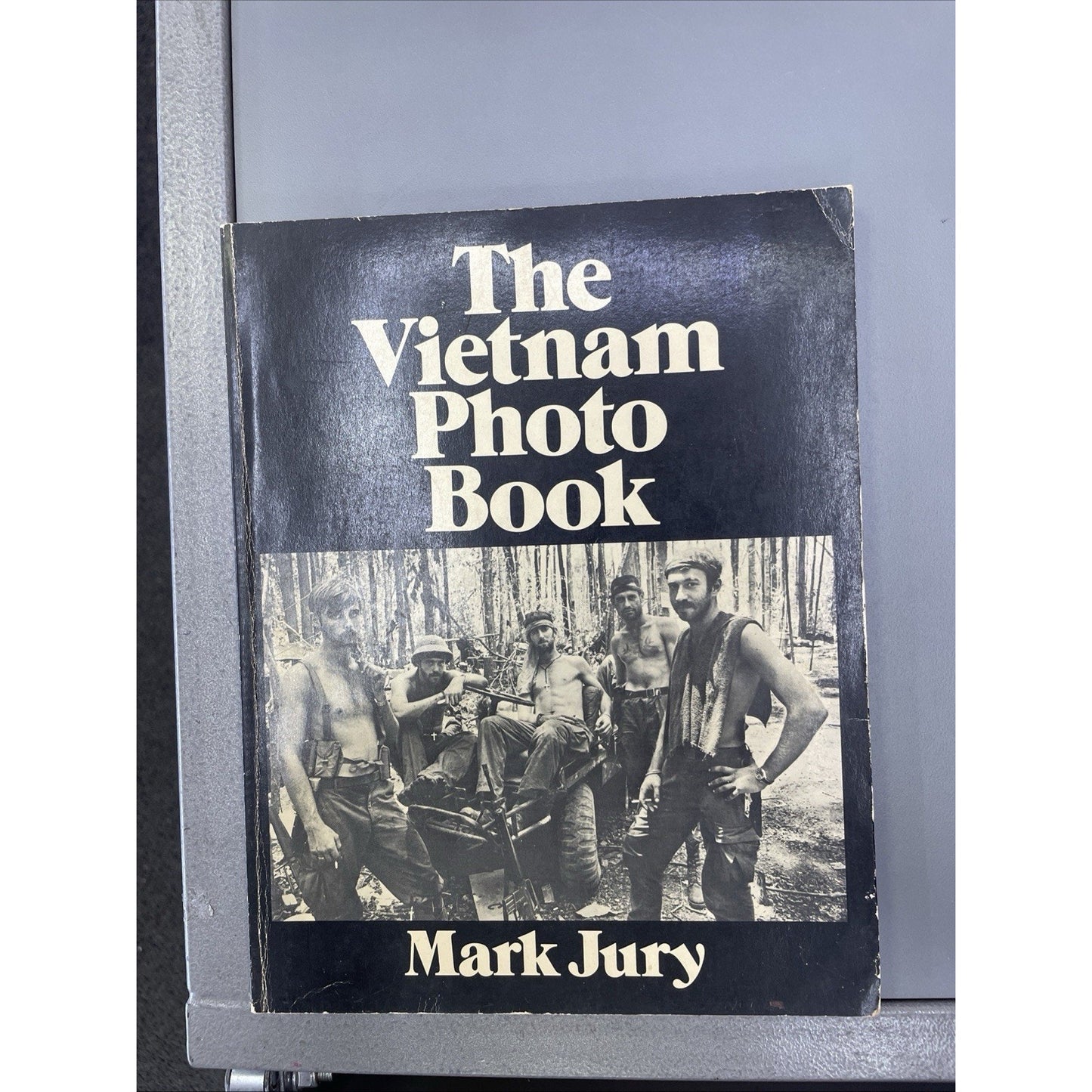 The Vietnam Photo Book by Mark Jury 1971 Paperback 1st Edition RARE