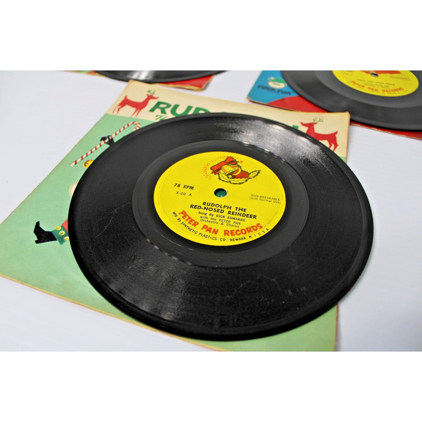 Children's Christmas 78 RPM Record + Sleeves Lot: Frosty, Rudolph, Santa Claus