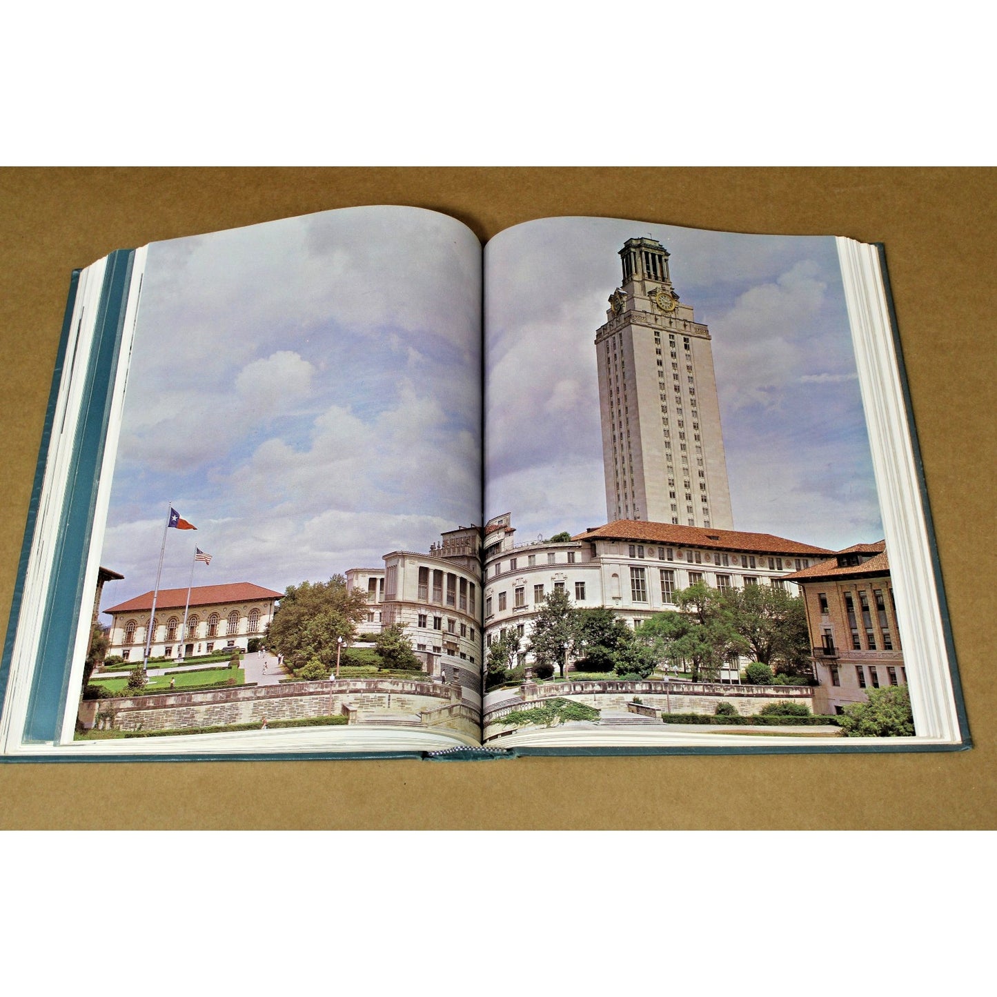 UNIVERSITY OF TEXAS Yearbook 1960 Austin, TX College - THE CACTUS - LONGHORNS