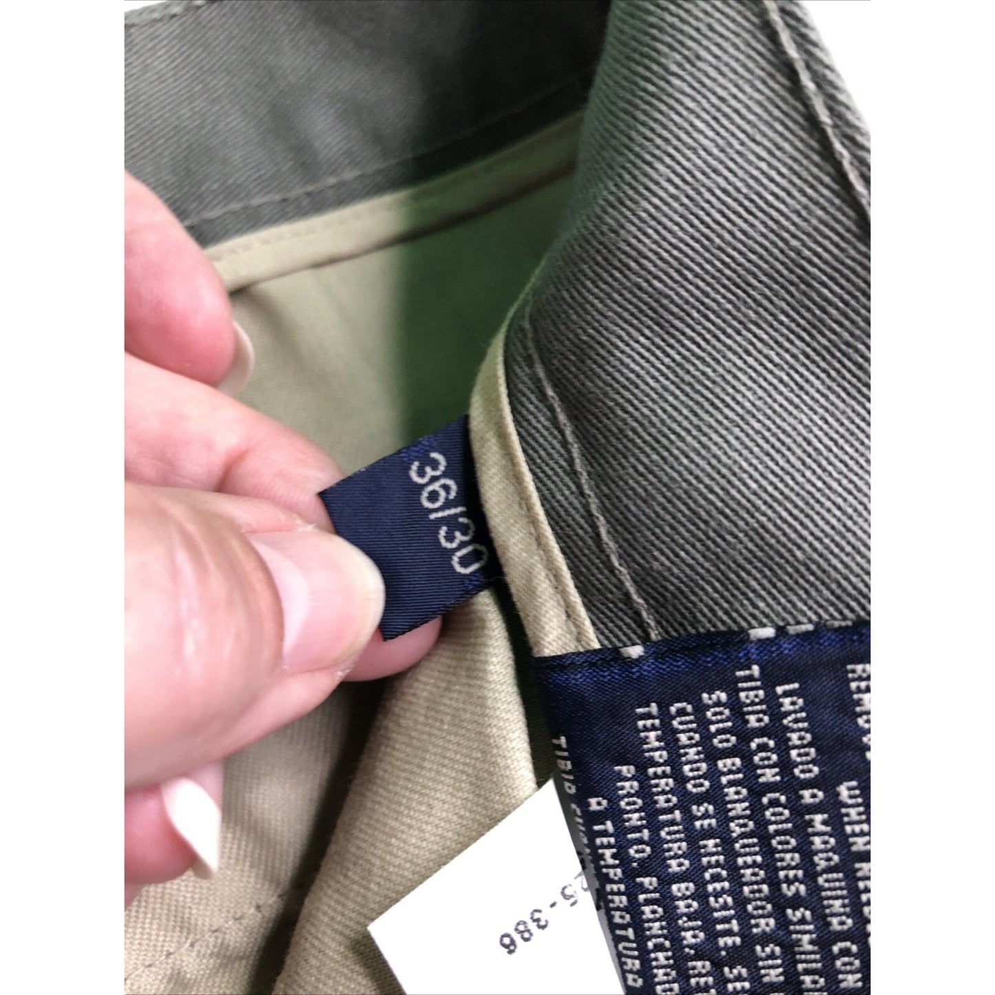 New With Tags FLYERS Pleated KHAKI Pants Mens Wrinkle Free Relaxed Fit 36 x 30